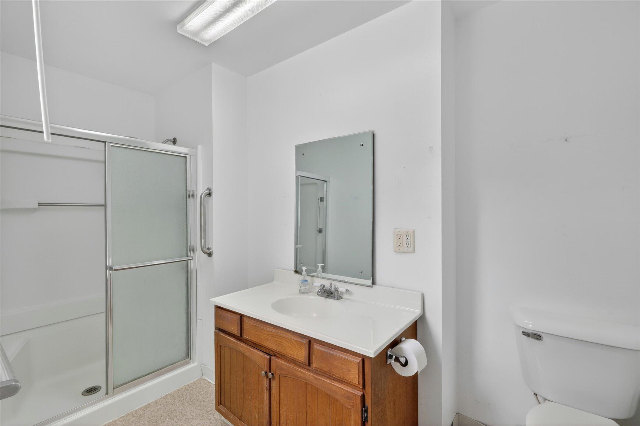 565 Collette Avenue Kalamazoo MI 49048