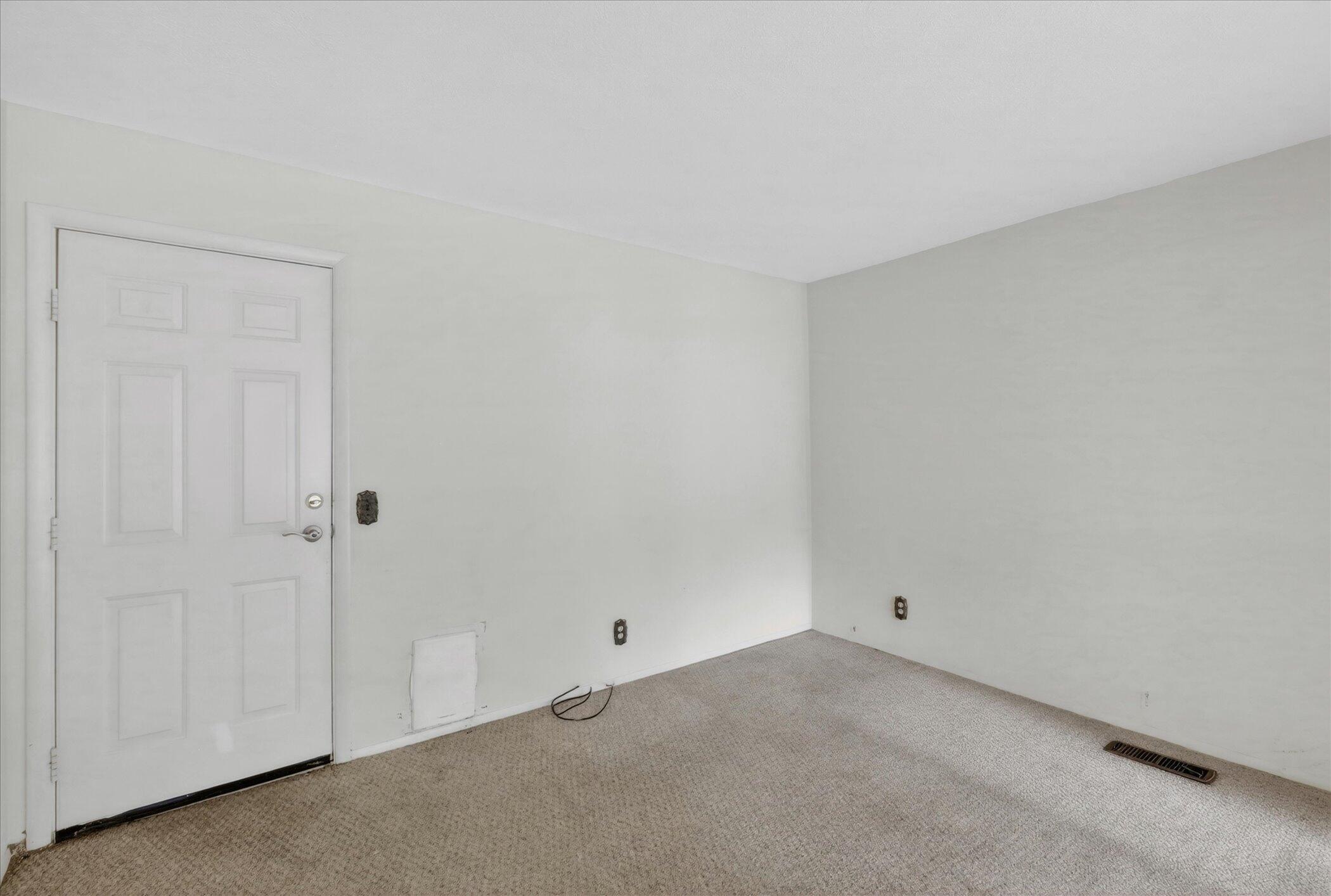 565 Collette Avenue Kalamazoo MI 49048