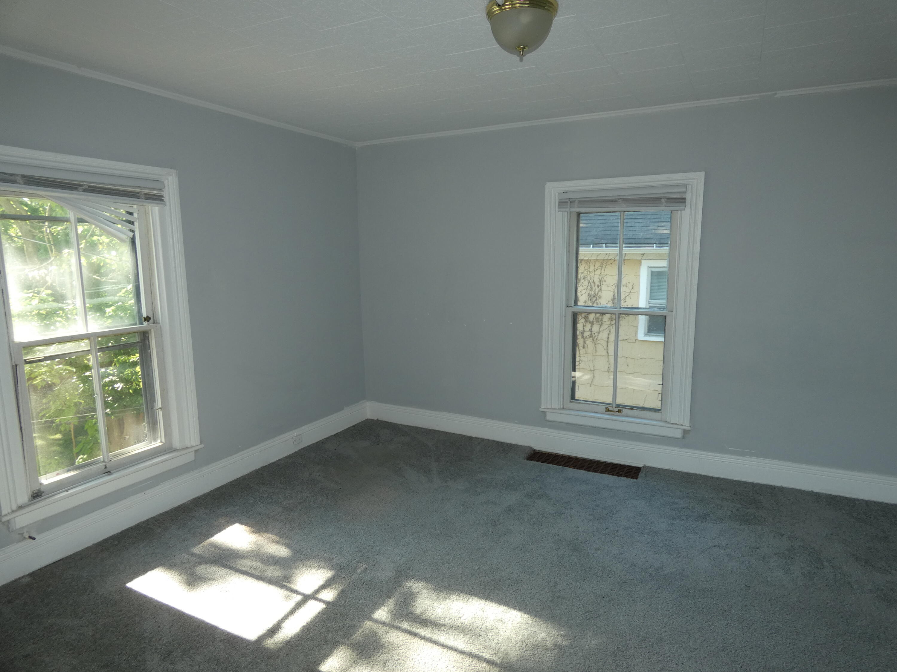 814 Central Place Kalamazoo MI 49008