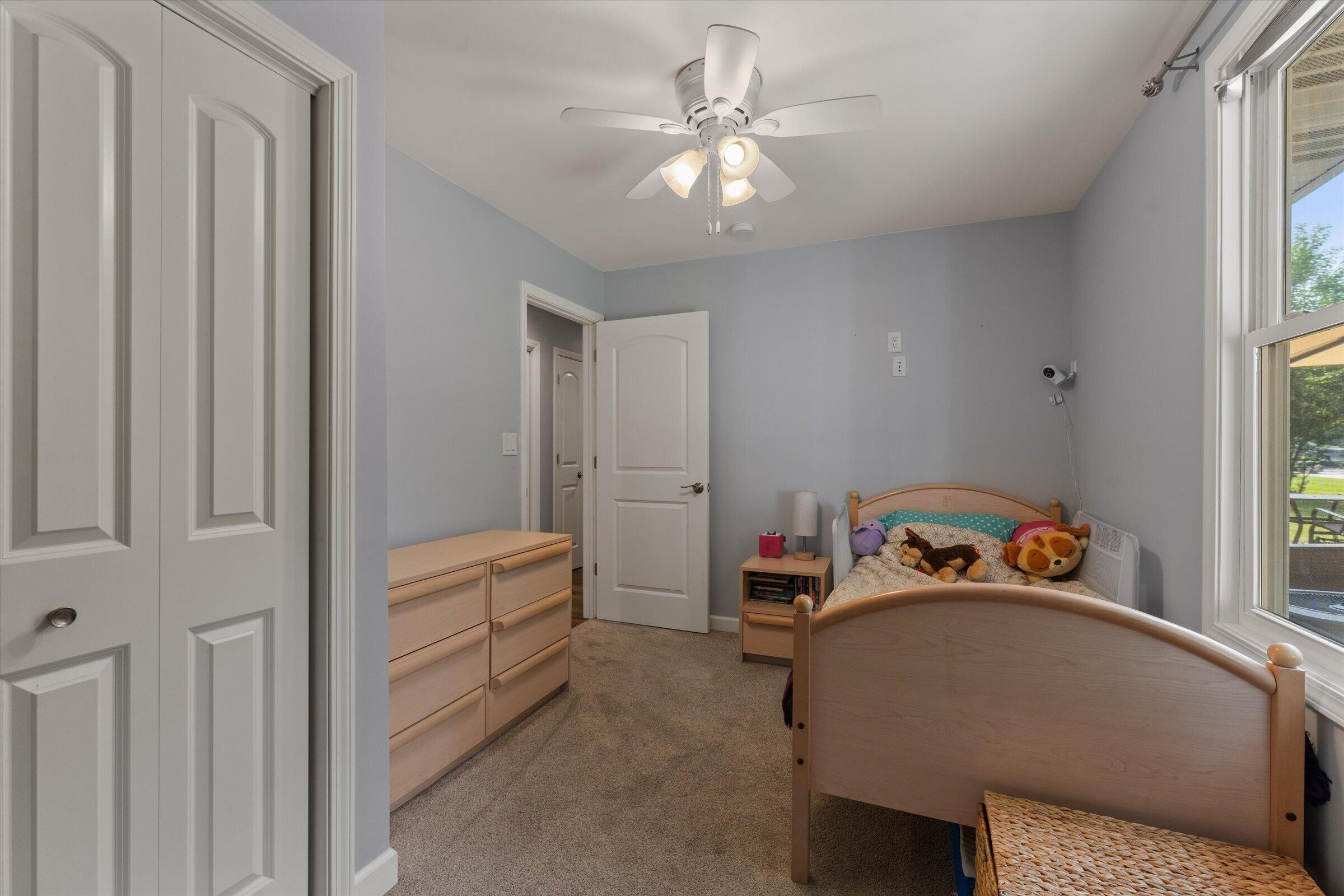 21684 Channel Parkway Edwardsburg MI 49112