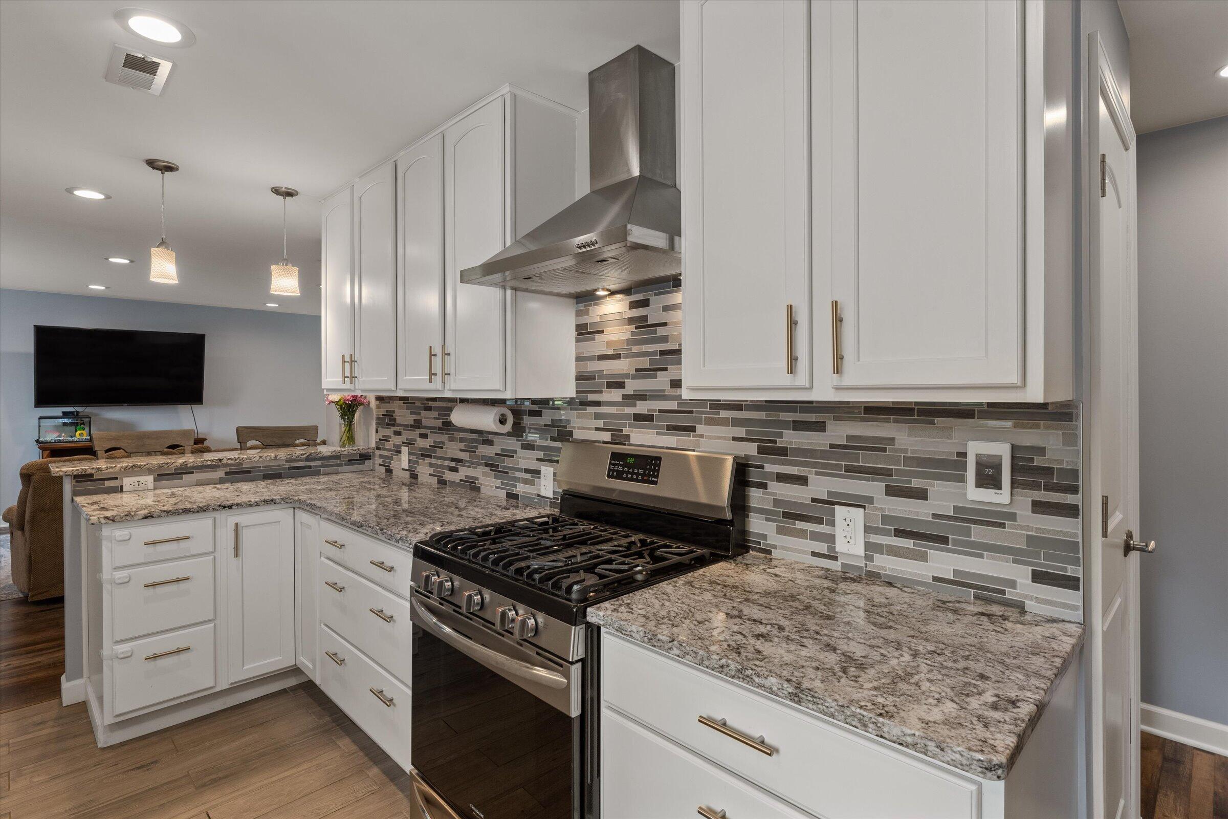 21684 Channel Parkway Edwardsburg MI 49112