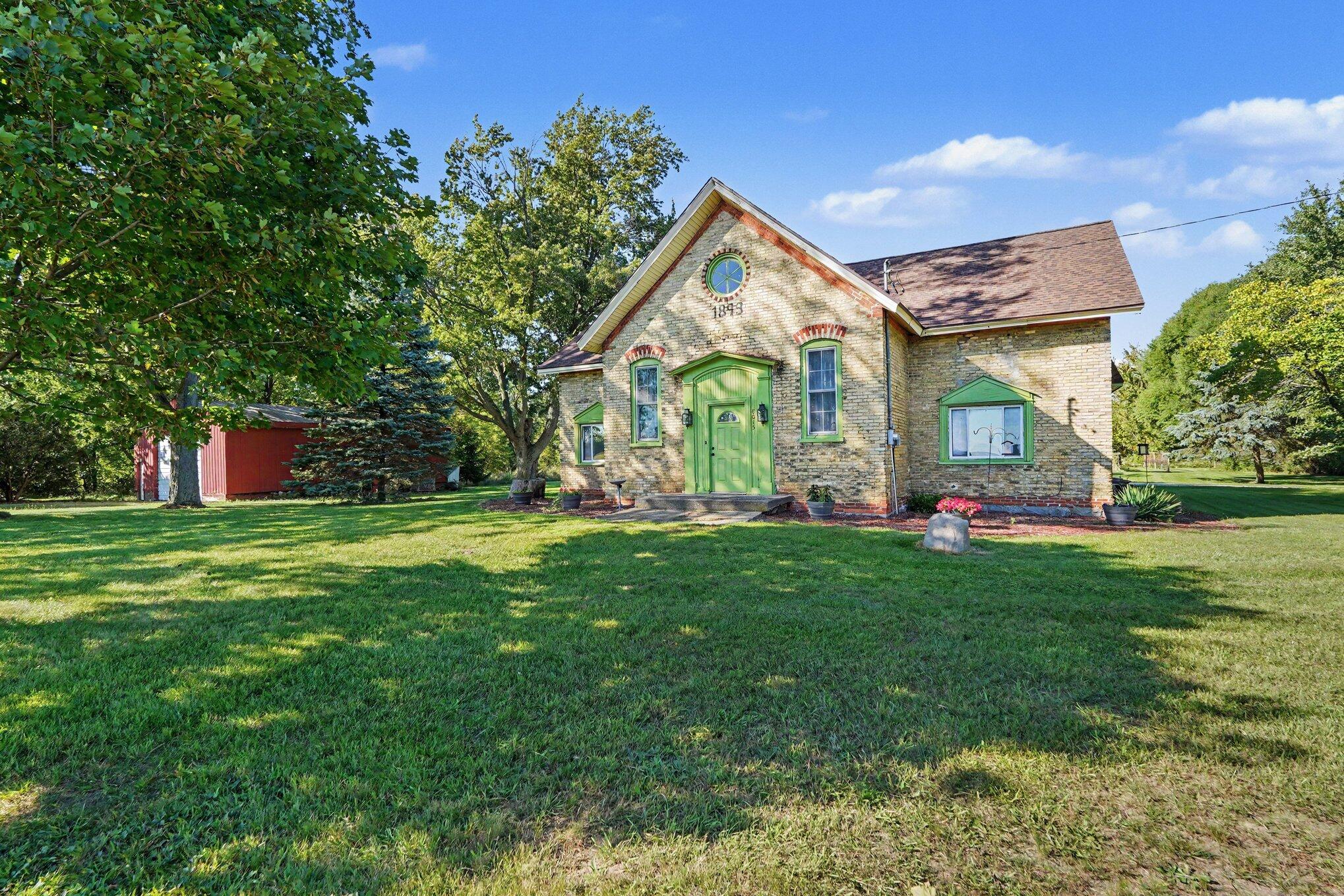 8015 Quincy Street Zeeland MI 49464