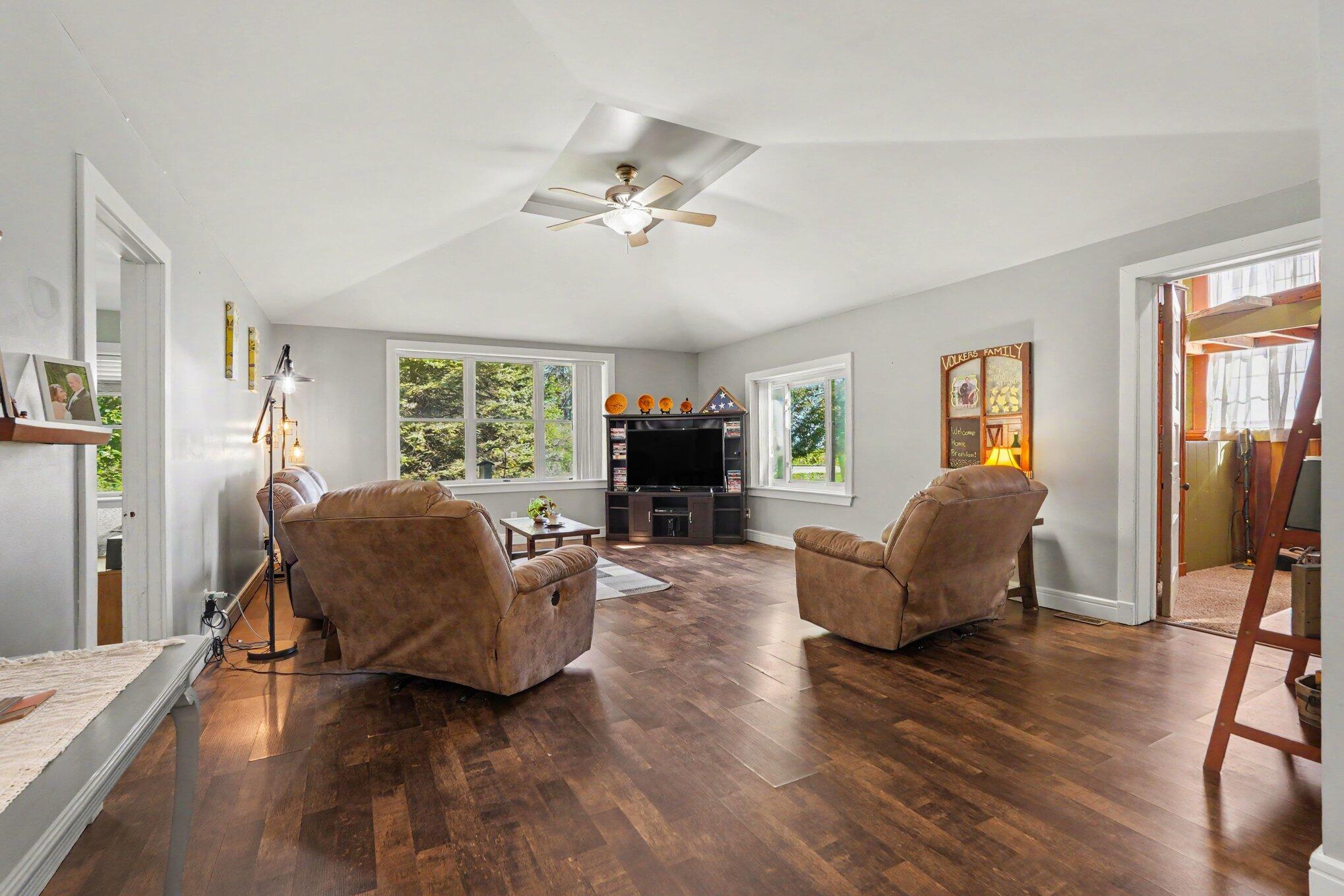 8015 Quincy Street Zeeland MI 49464