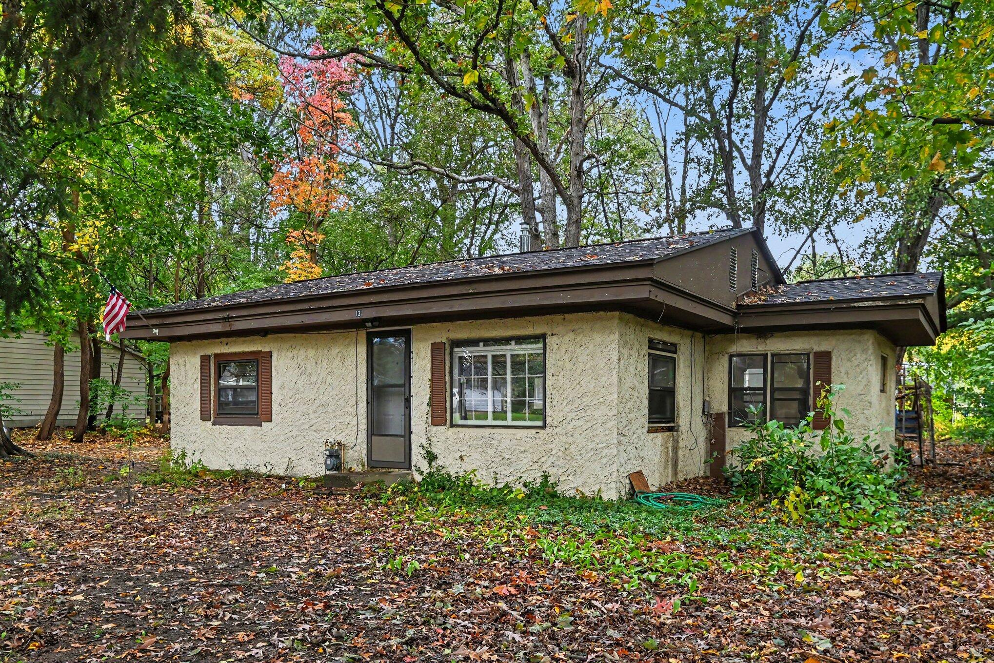 131 Manley Avenue Holland MI 49424