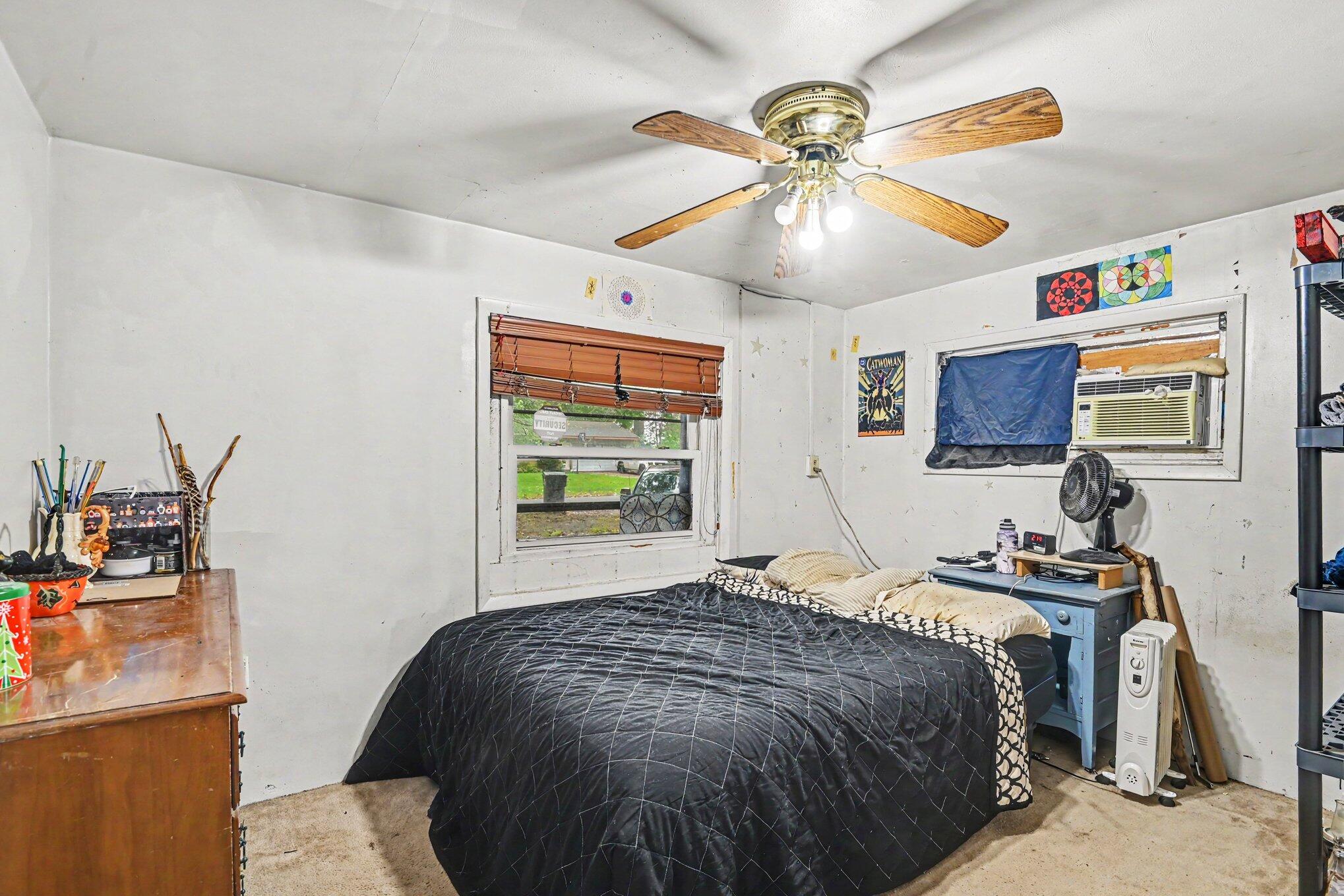 131 Manley Avenue Holland MI 49424