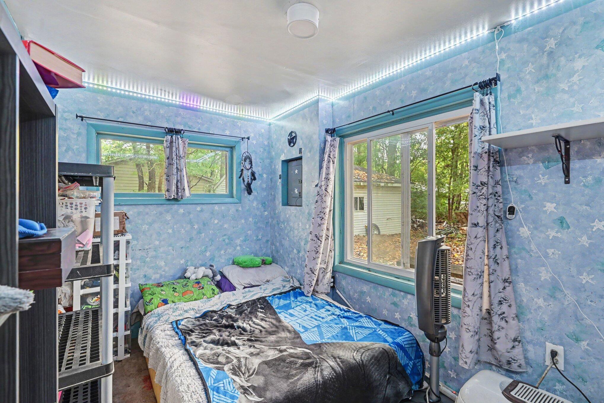 131 Manley Avenue Holland MI 49424