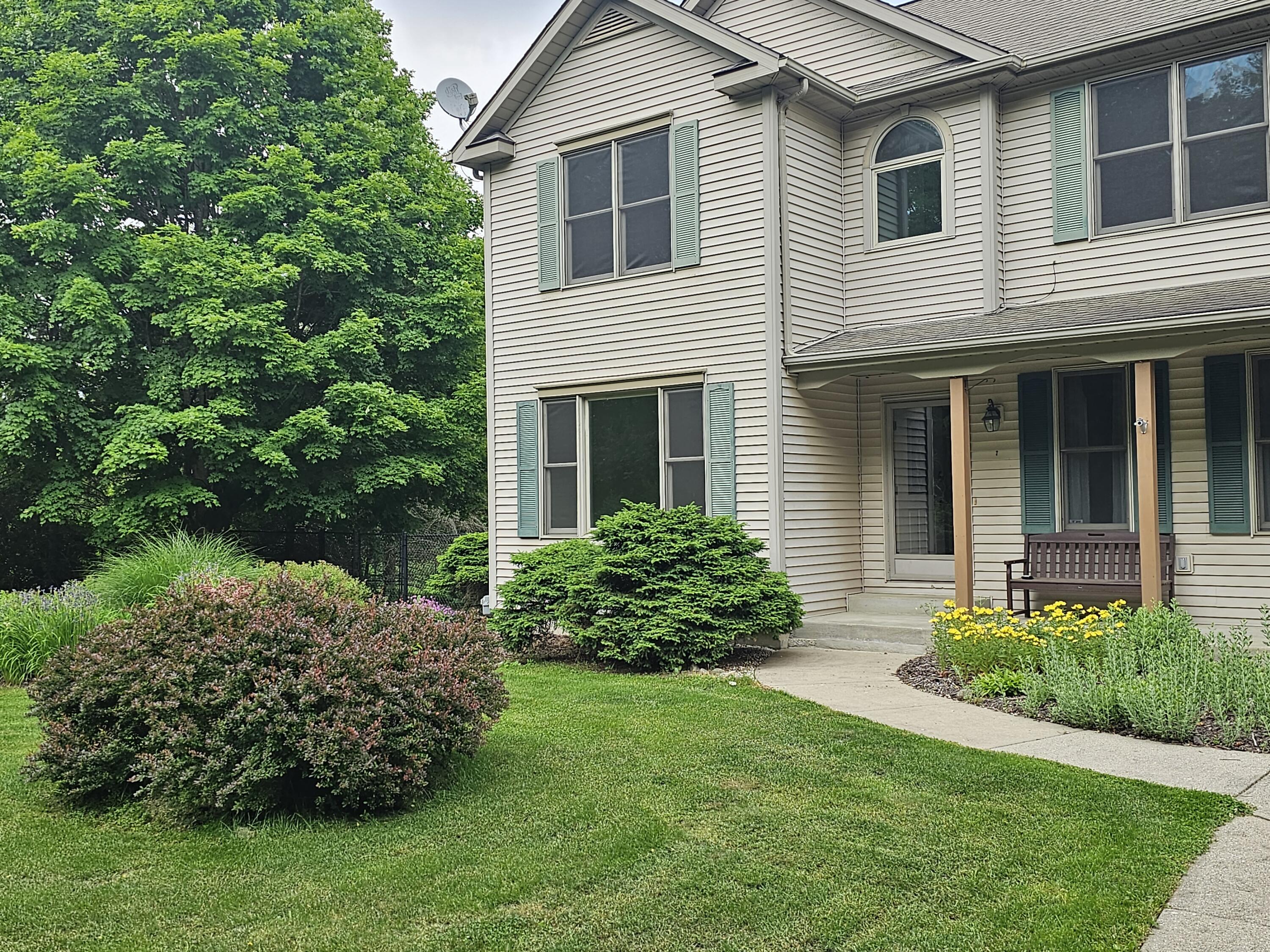 1670 N 7th Street Kalamazoo MI 49009