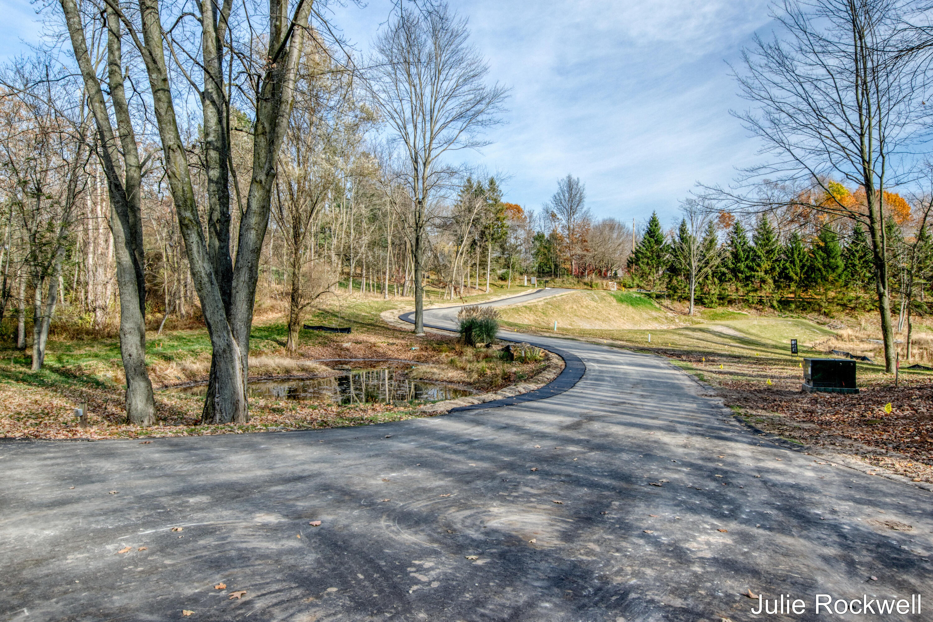 647 Crahen Avenue NE Grand Rapids MI 49525