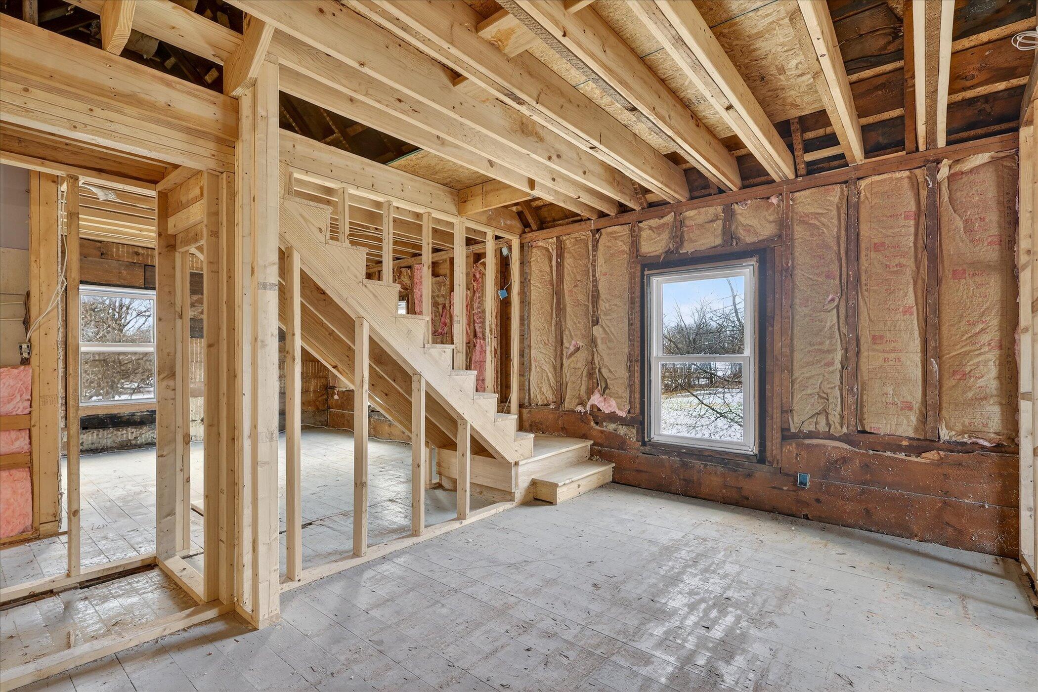 2328 Dean Lake Avenue NE Grand Rapids MI 49505