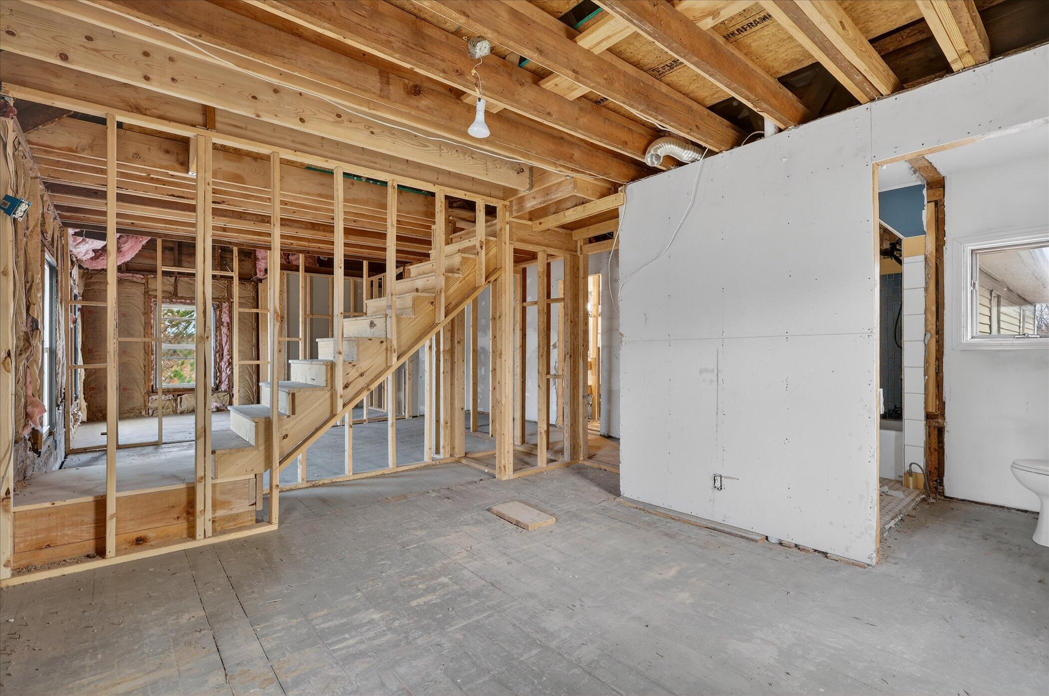2328 Dean Lake Avenue NE Grand Rapids MI 49505