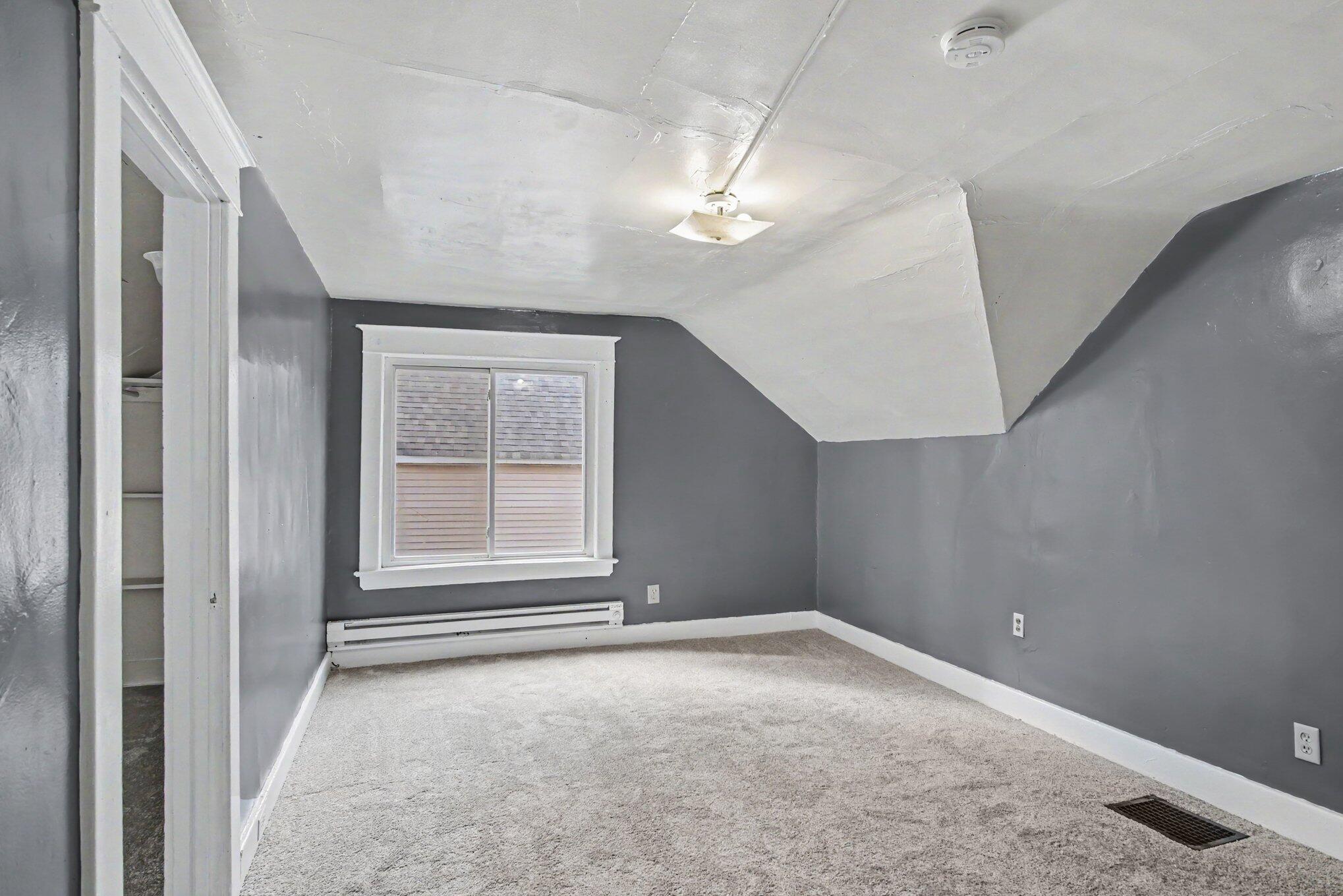 40 Mack Avenue NE Grand Rapids MI 49503