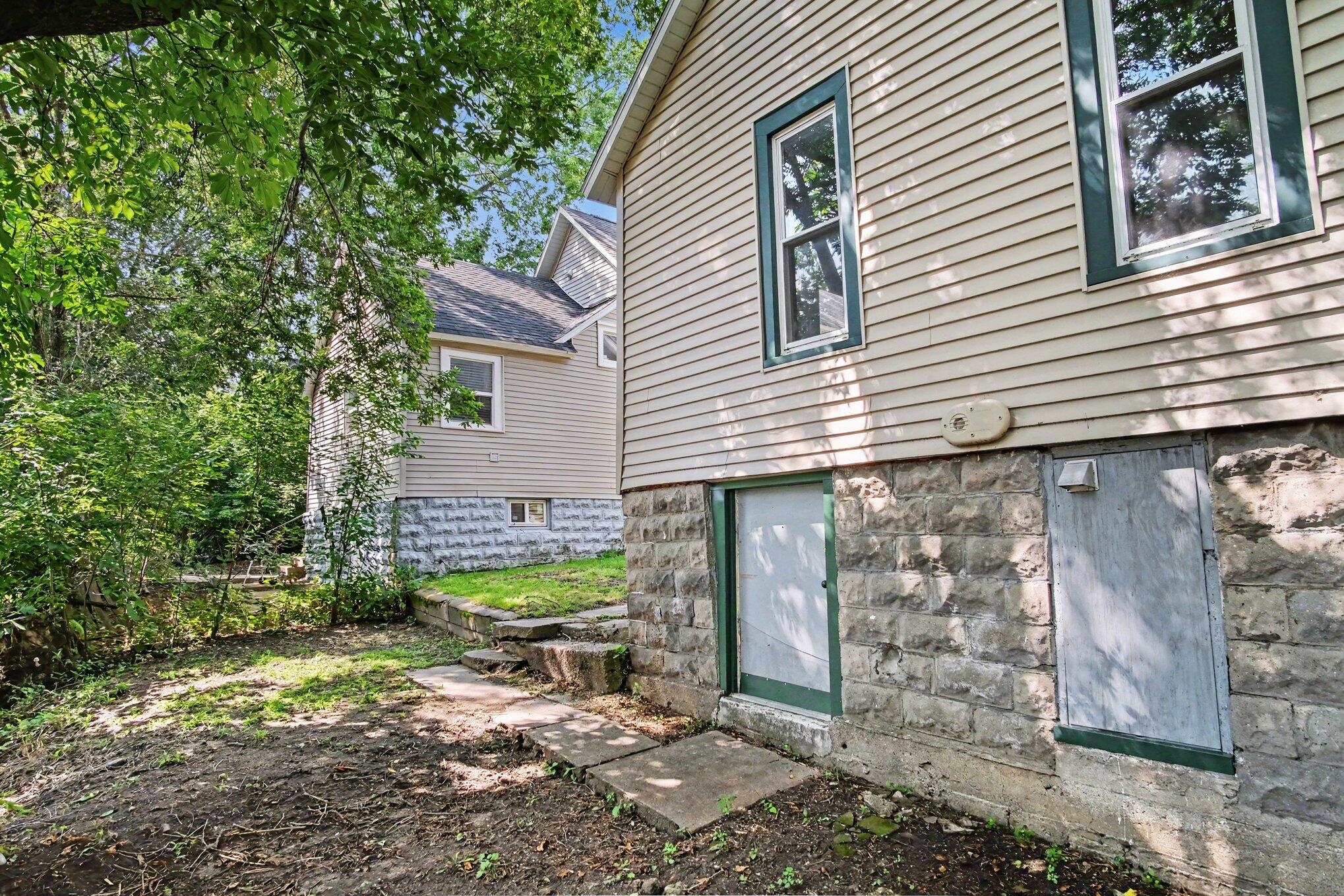 40 Mack Avenue NE Grand Rapids MI 49503