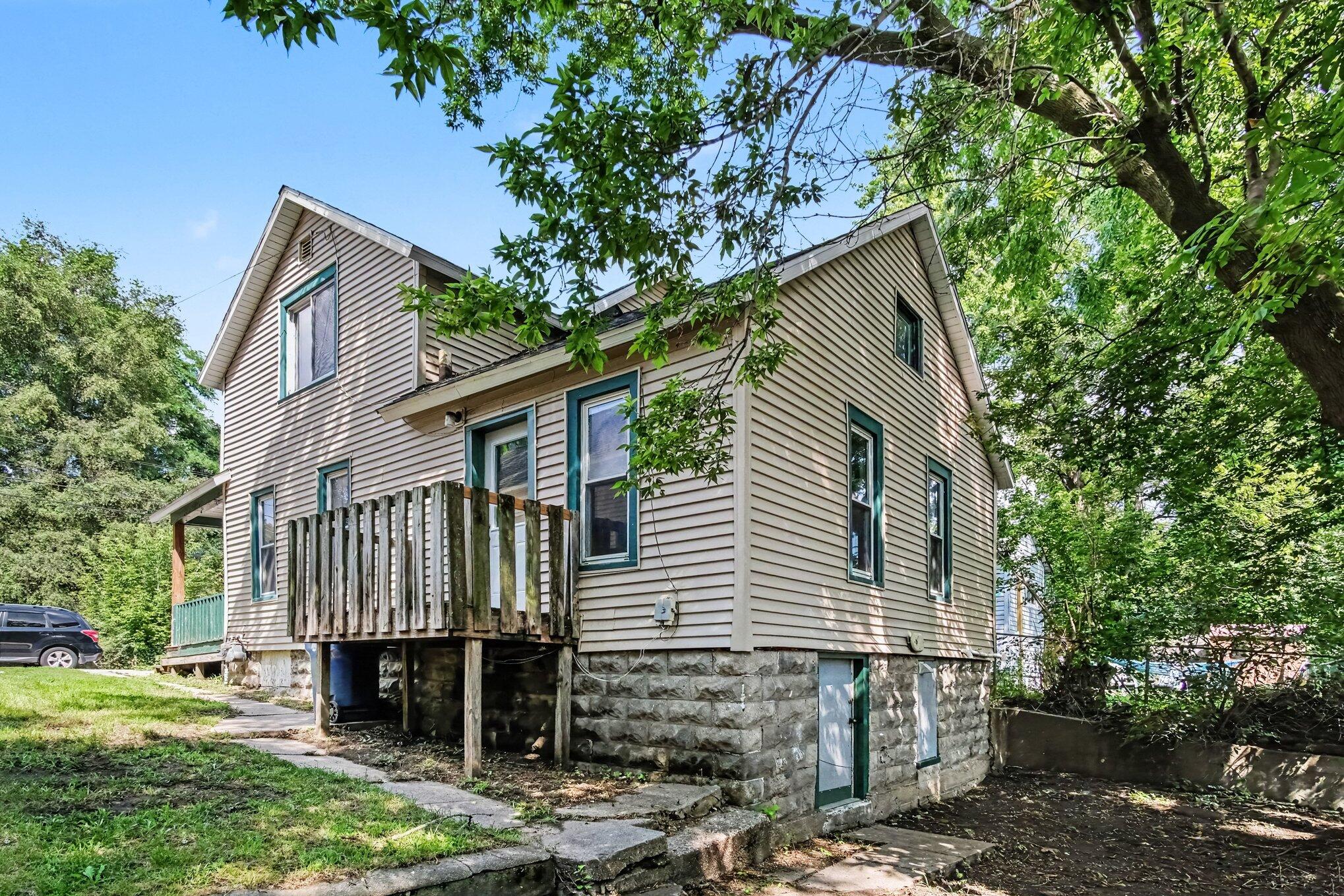 40 Mack Avenue NE Grand Rapids MI 49503