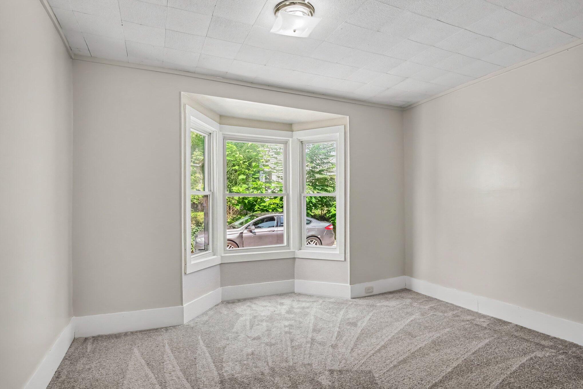40 Mack Avenue NE Grand Rapids MI 49503