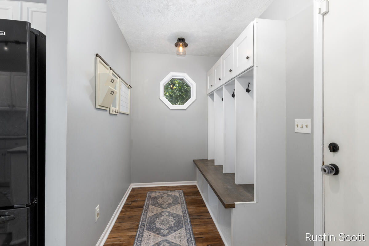 2680 Burgen Court NE Grand Rapids MI 49525