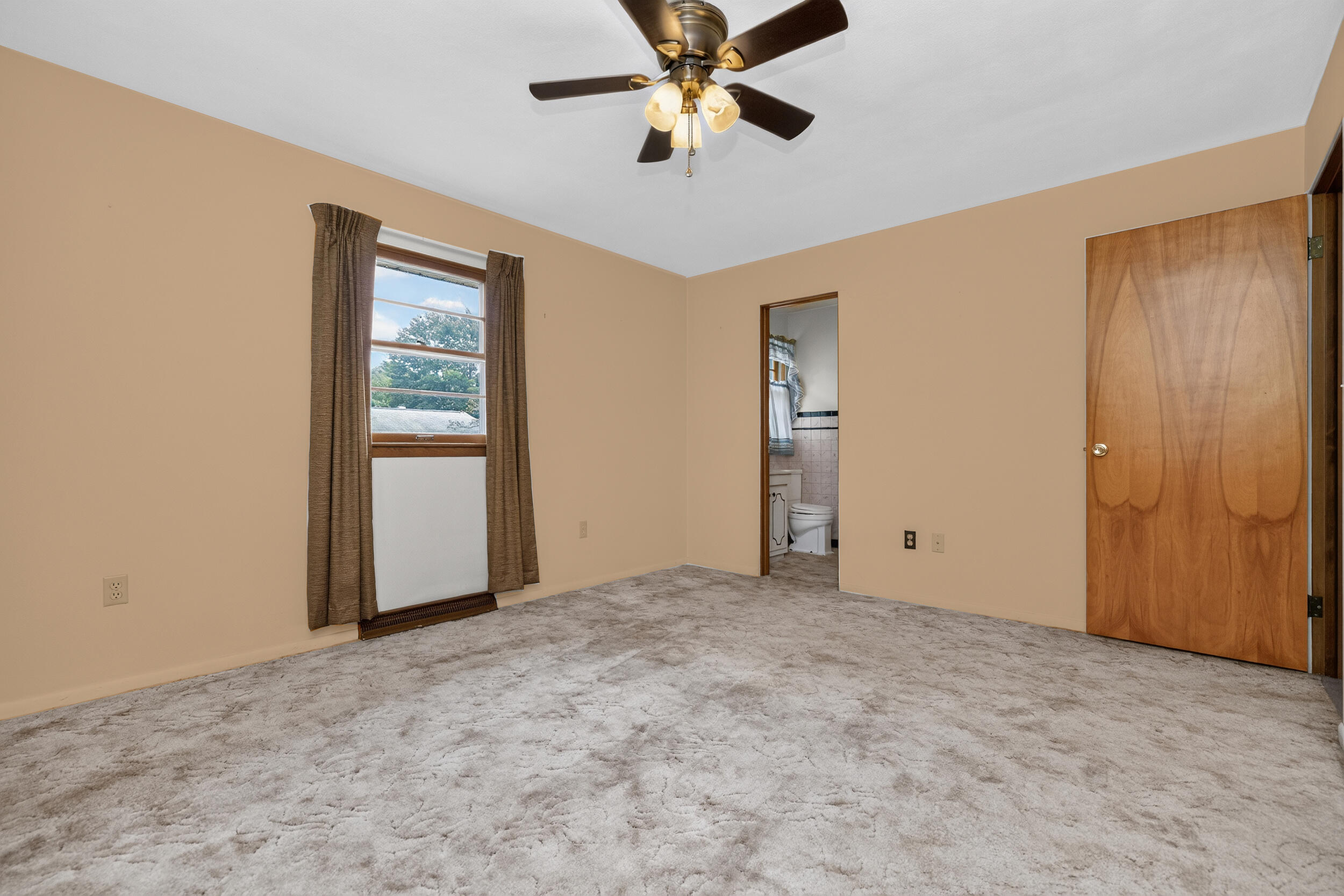 128 Schirmer Parkway Buchanan MI 49107