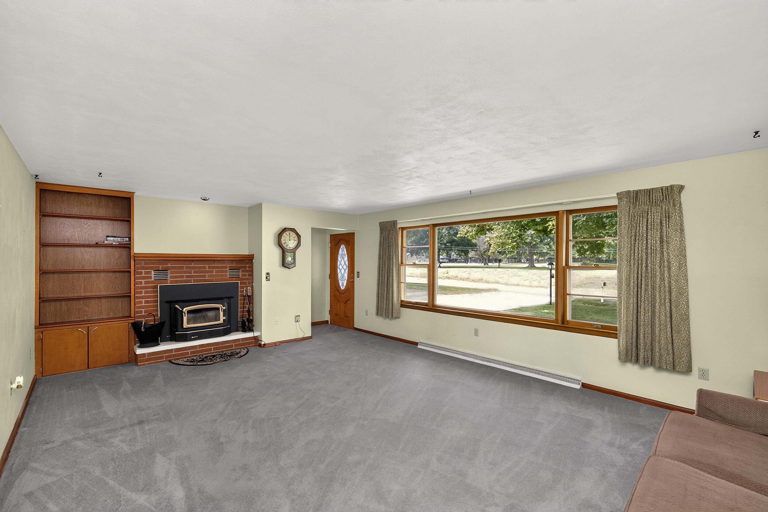 128 Schirmer Parkway Buchanan MI 49107