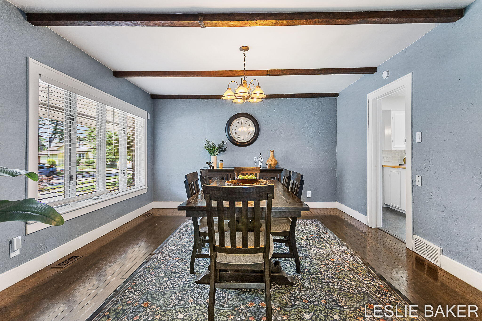 337 N Colonial Zeeland MI 49464