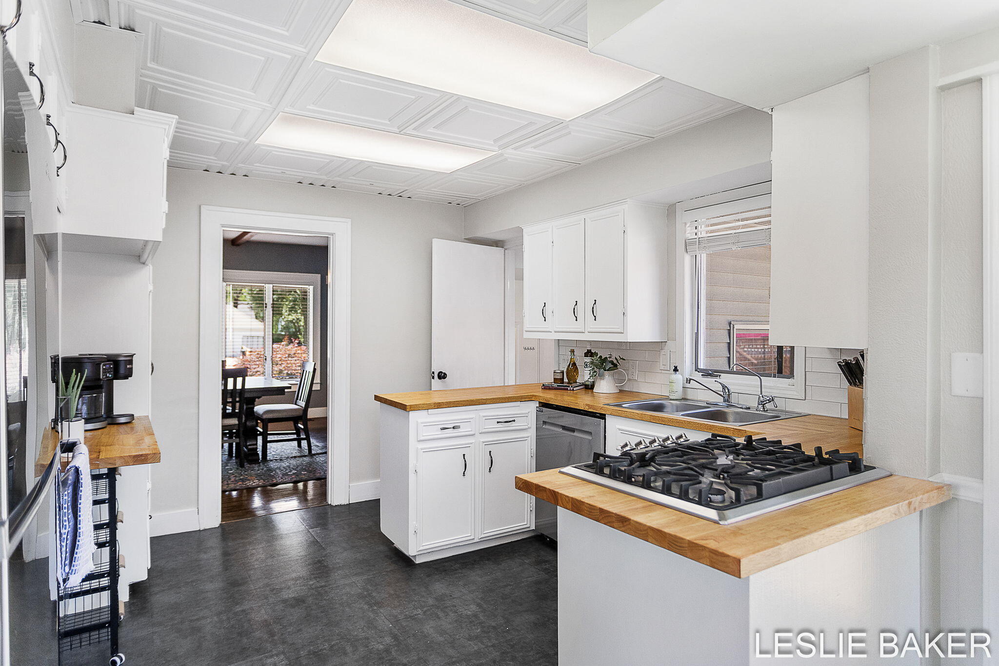337 N Colonial Zeeland MI 49464