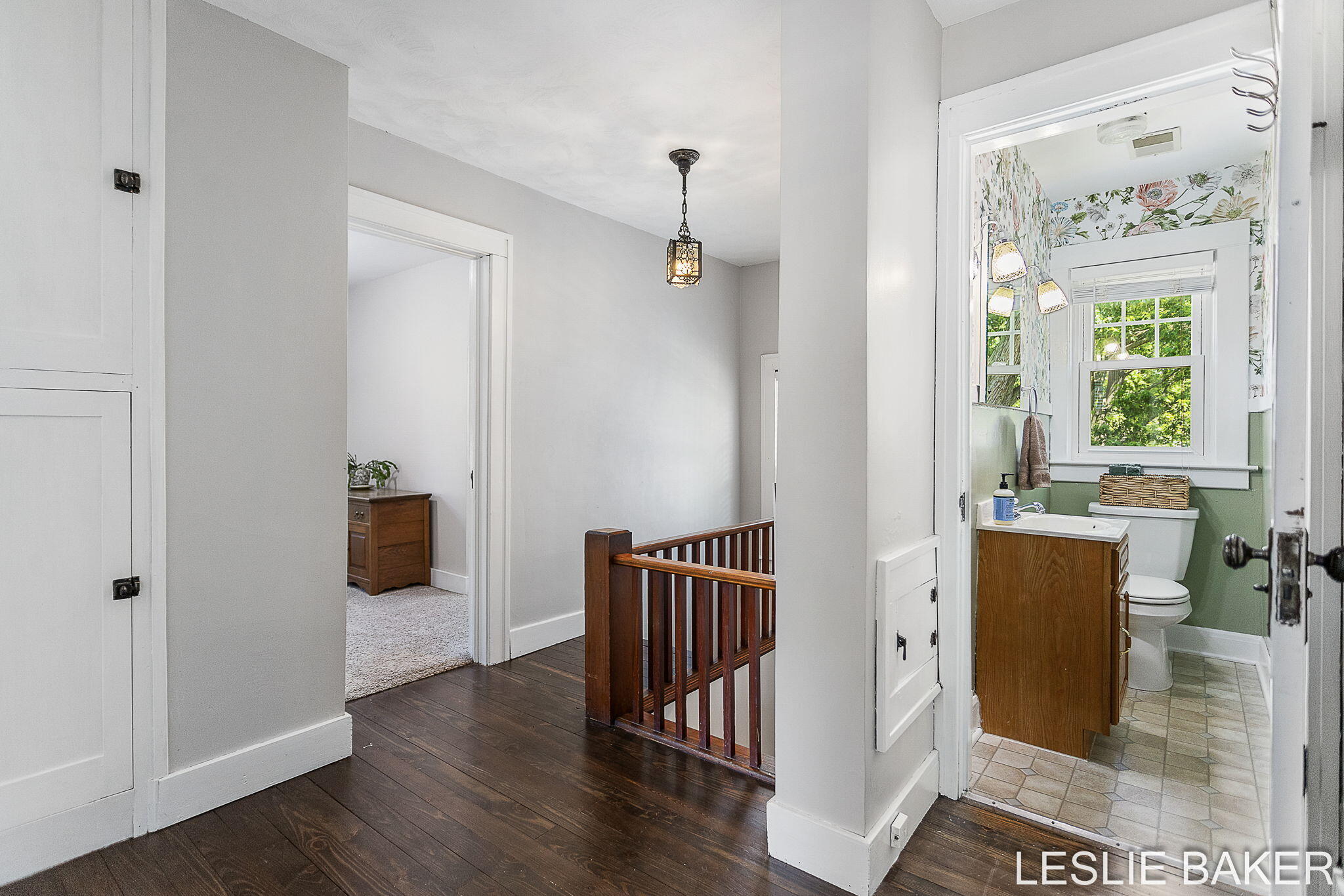 337 N Colonial Zeeland MI 49464