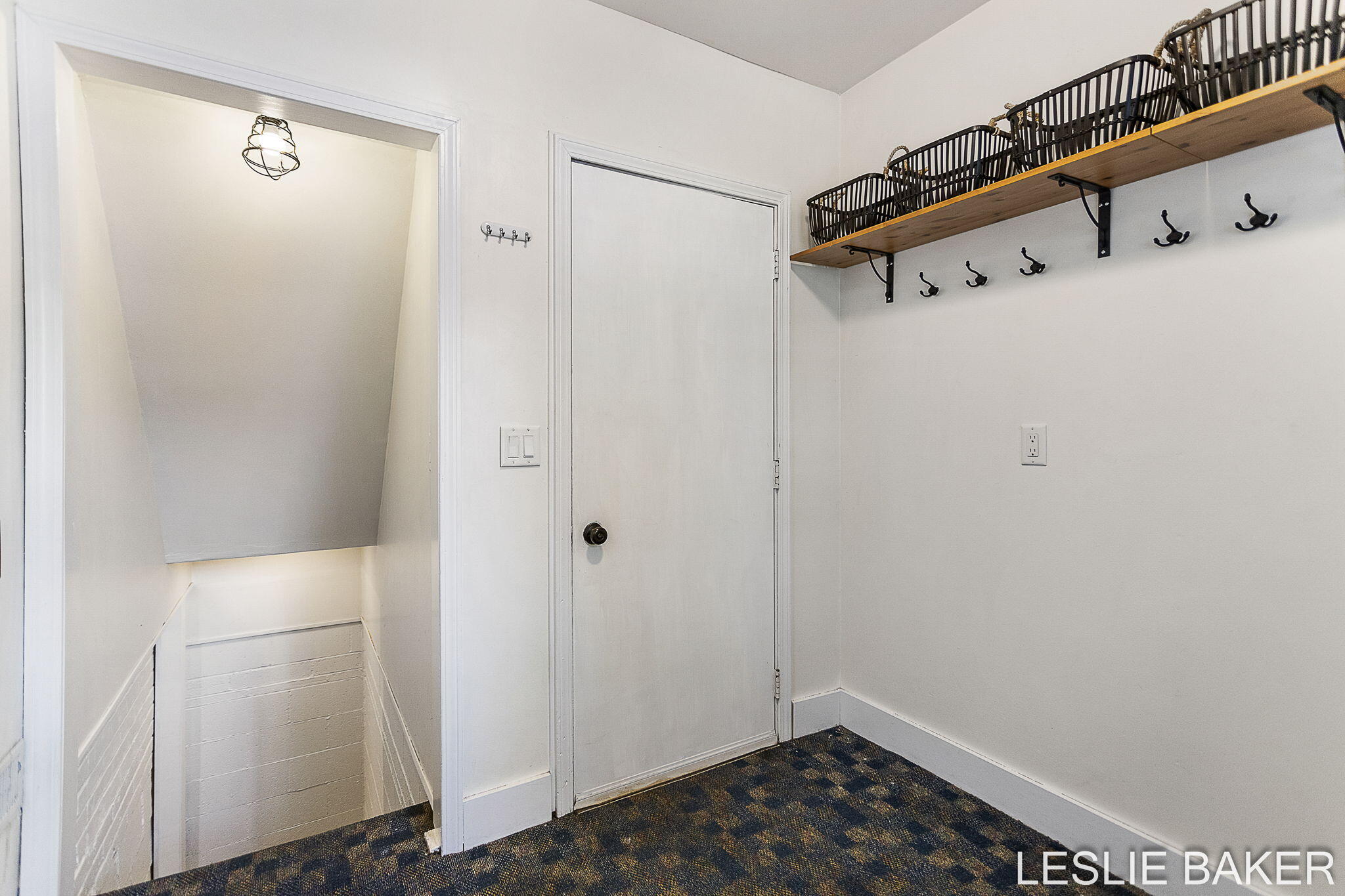 337 N Colonial Zeeland MI 49464