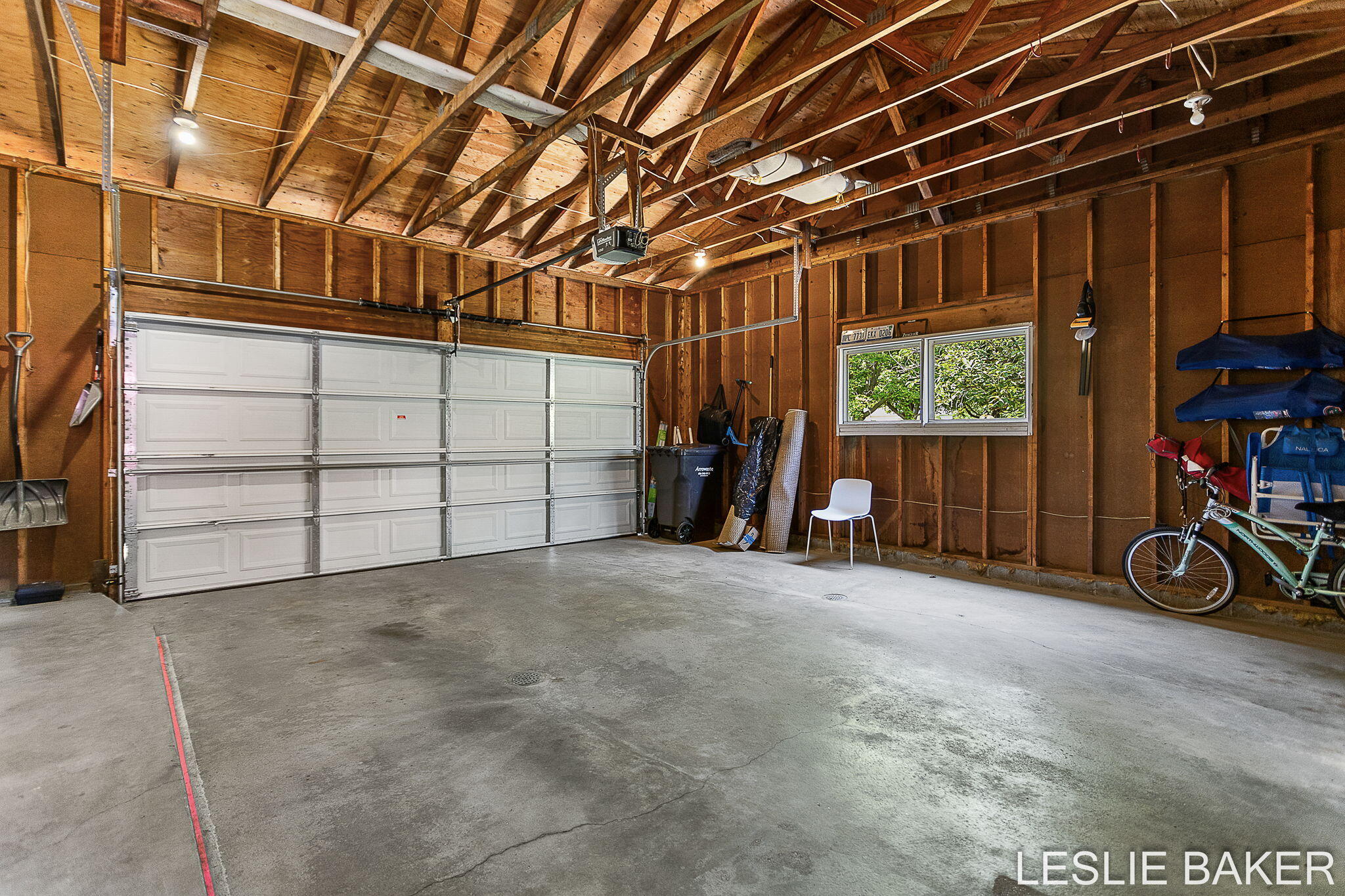 337 N Colonial Zeeland MI 49464