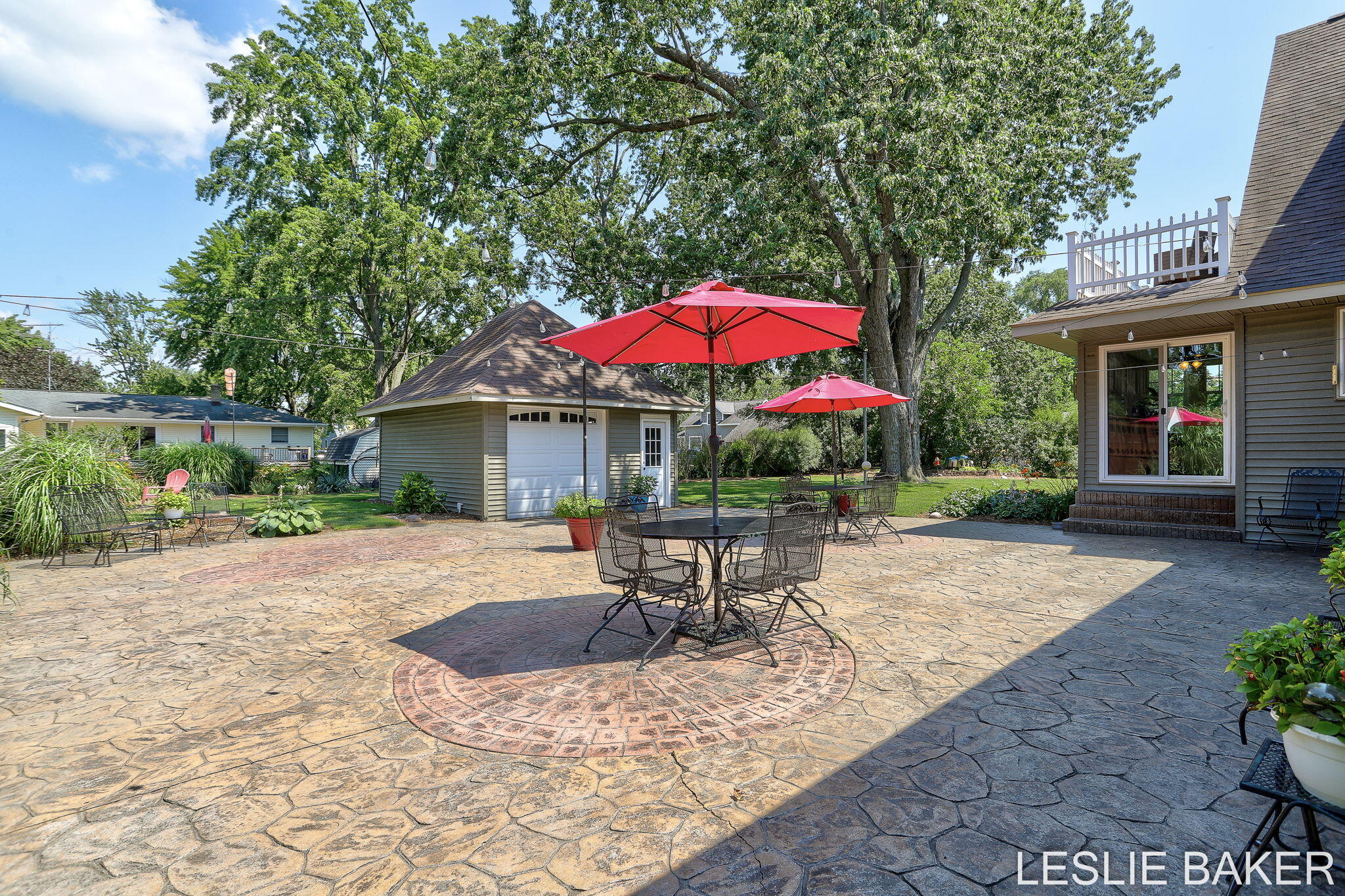 337 N Colonial Zeeland MI 49464