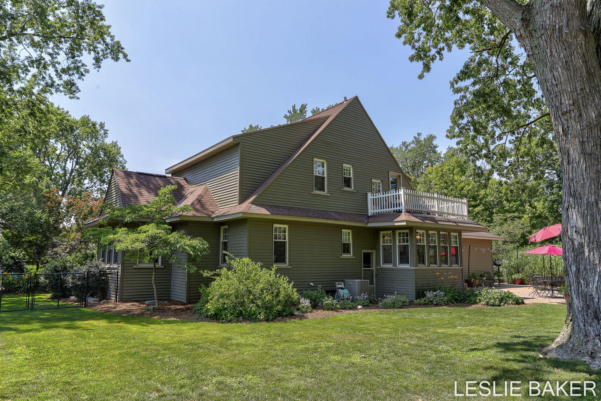 337 N Colonial Zeeland MI 49464
