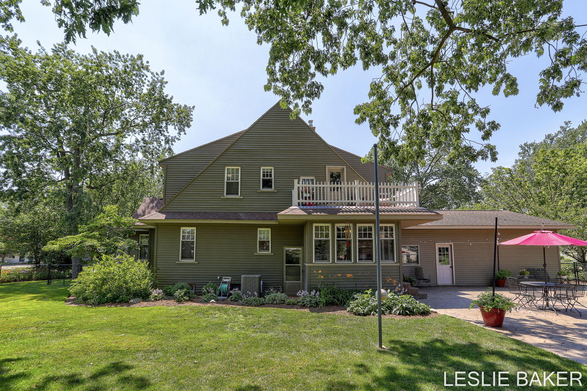 337 N Colonial Zeeland MI 49464