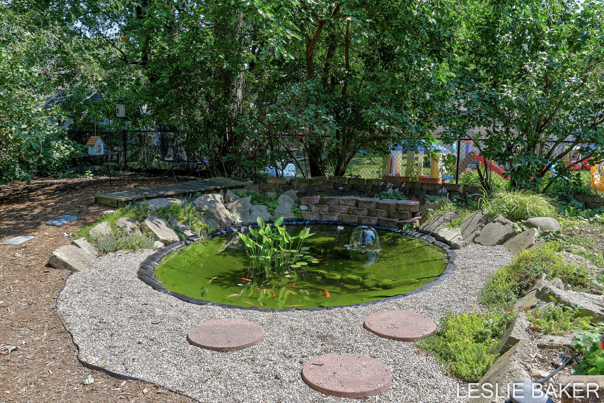 337 N Colonial Zeeland MI 49464