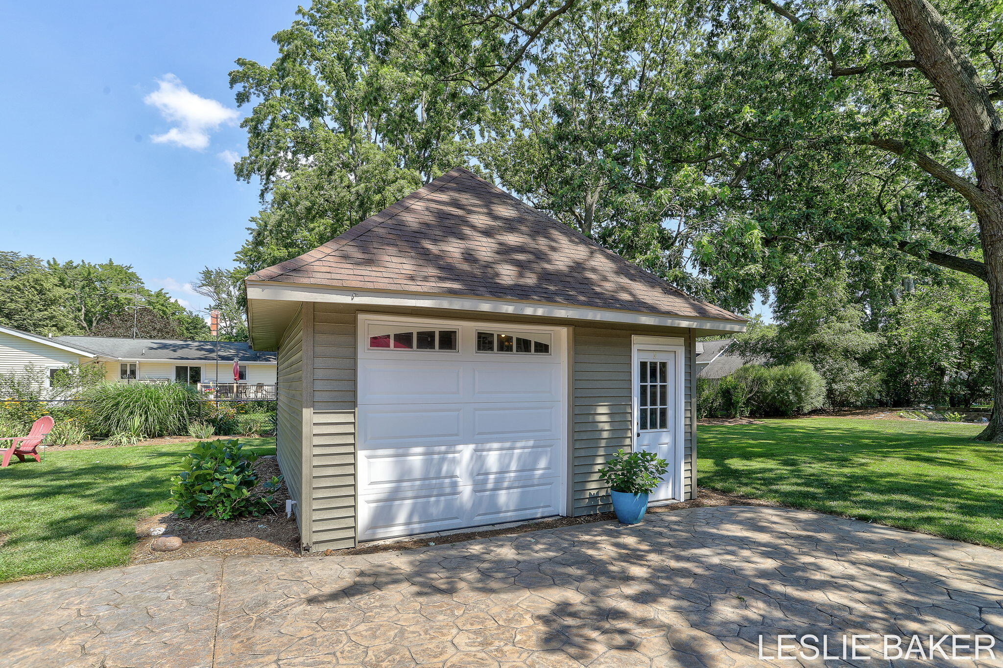 337 N Colonial Zeeland MI 49464