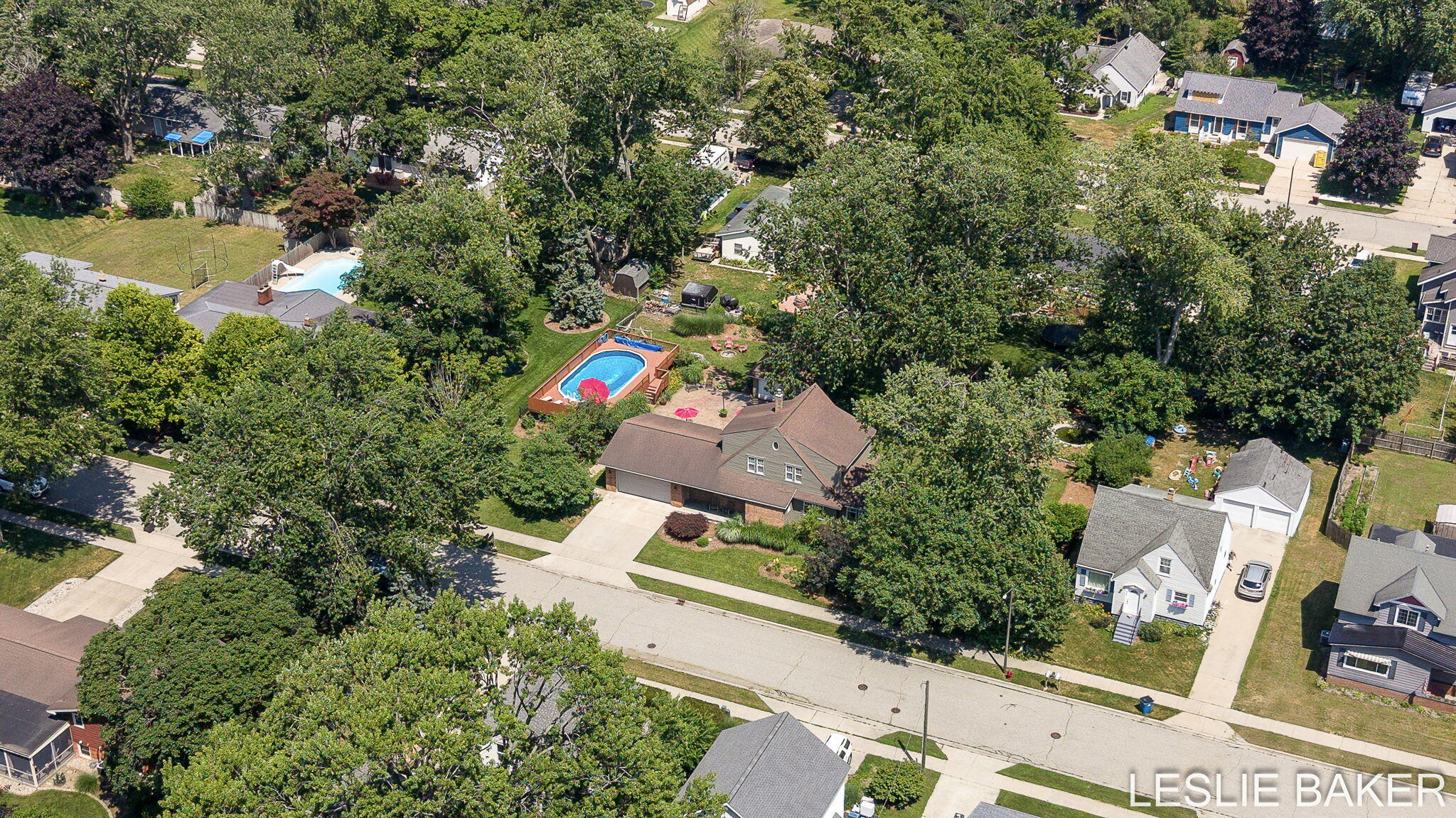 337 N Colonial Zeeland MI 49464