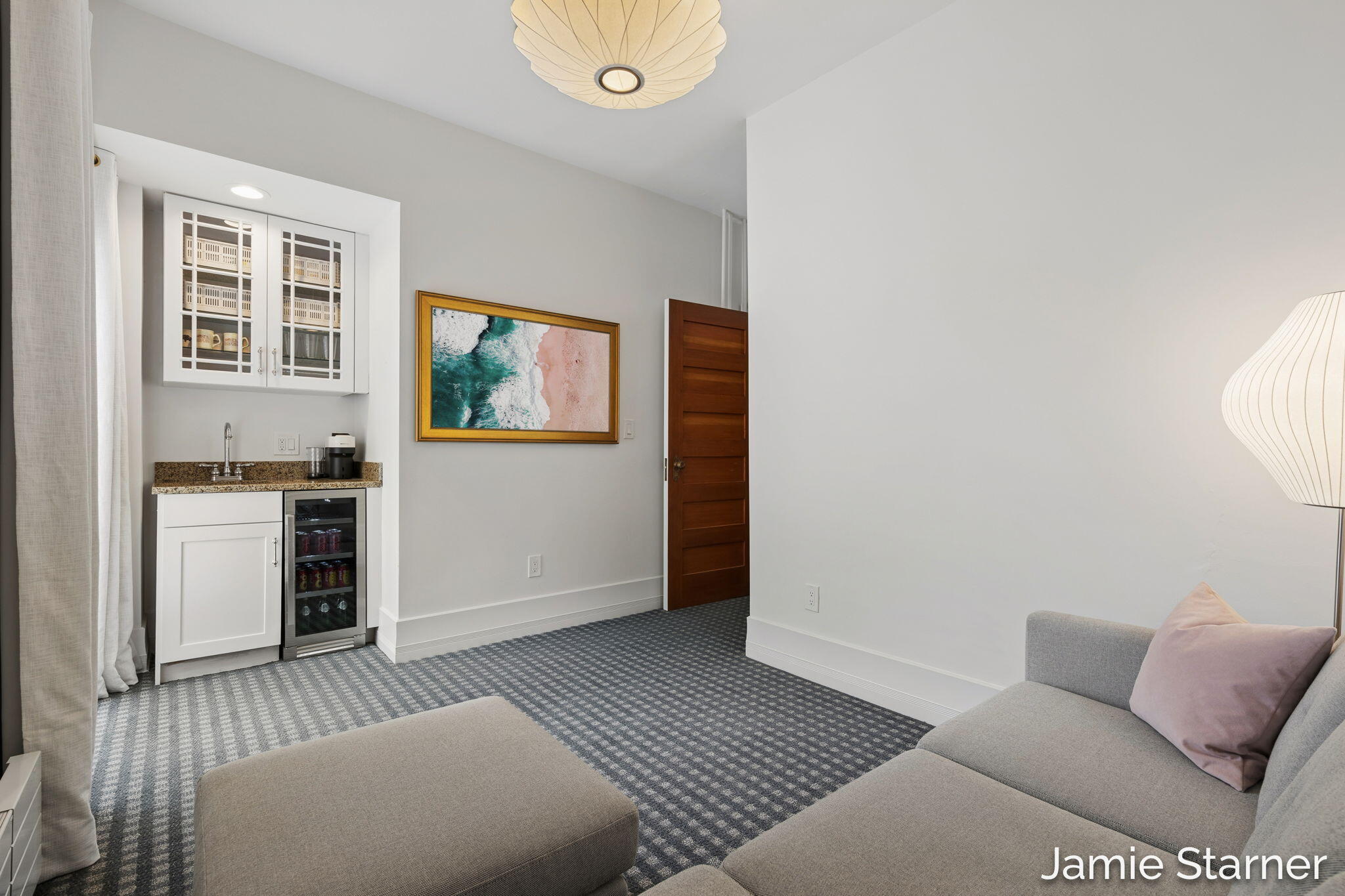 60 College Avenue NE Grand Rapids MI 49503