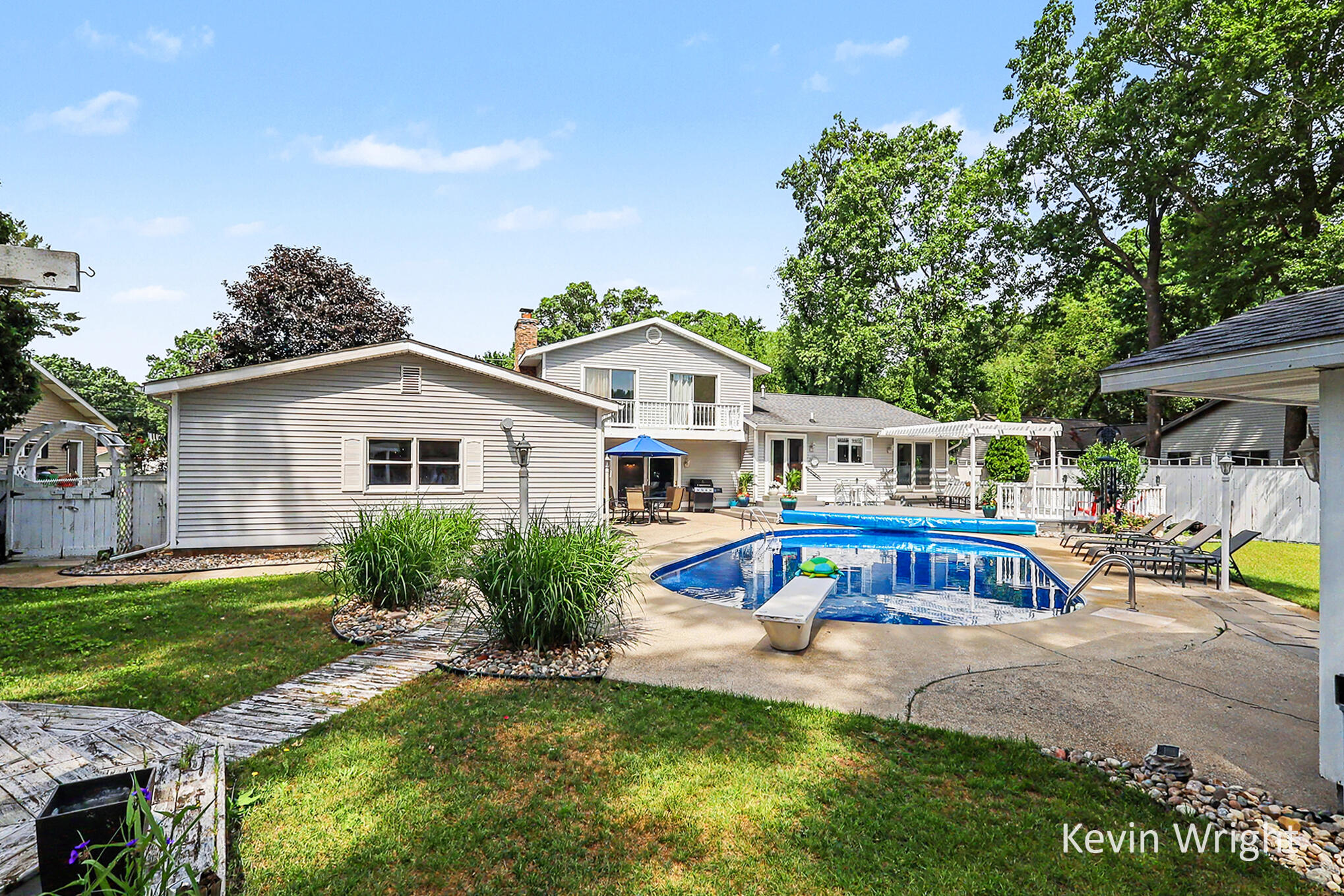 3734 Fern Hills Drive Muskegon MI 49444