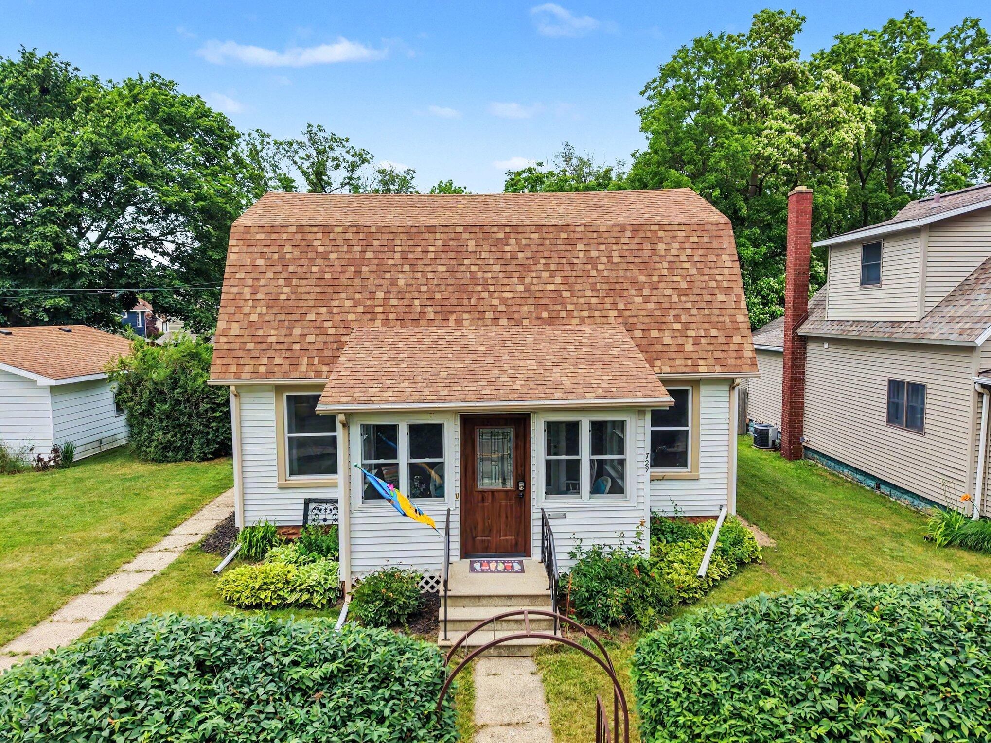 729 South Haven Place South Haven MI 49090