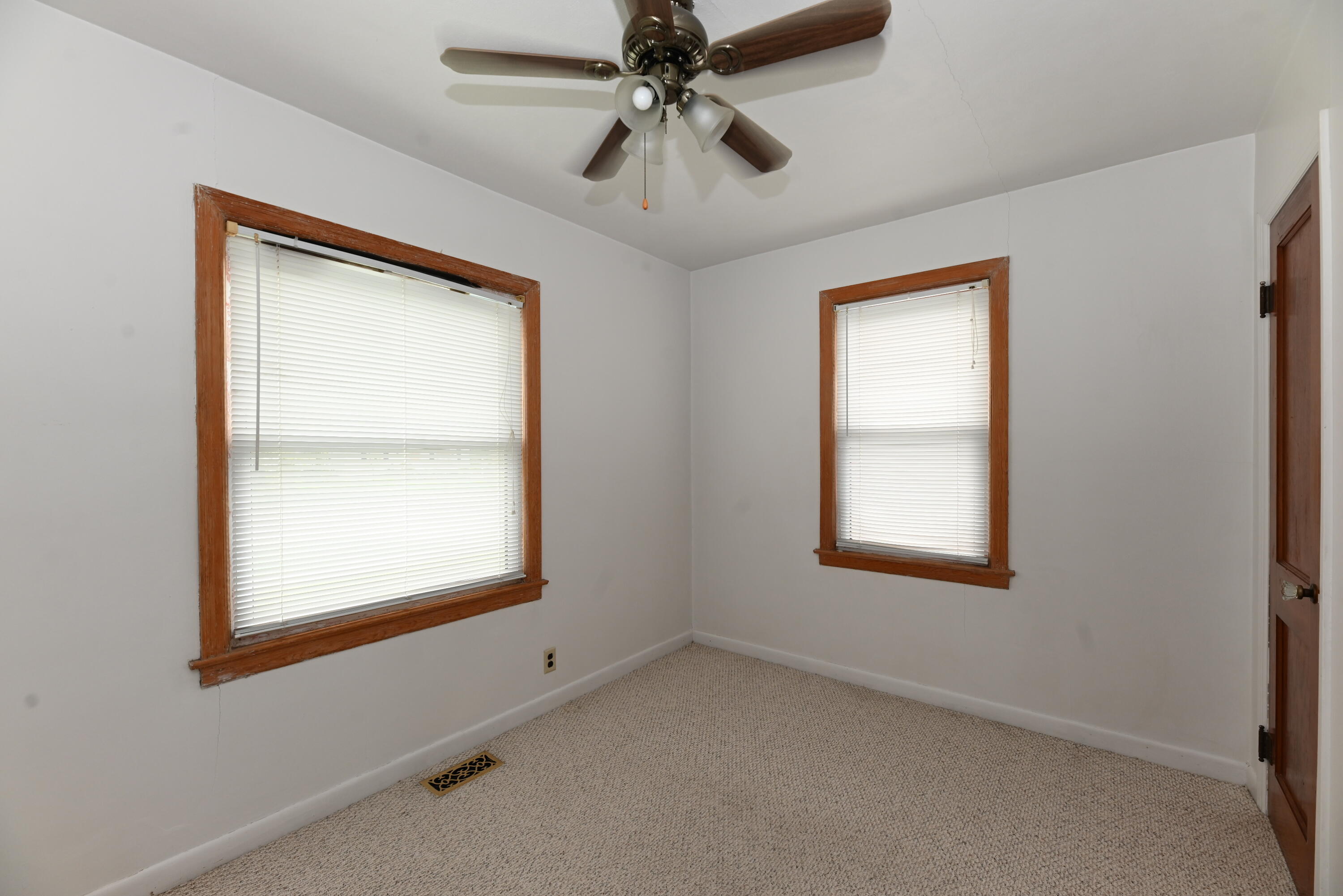 1549 Pennoyer Avenue Grand Haven MI 49417
