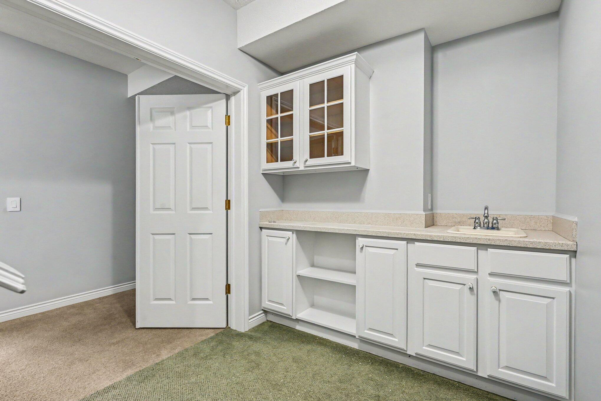 6462 Bayfield Drive Kalamazoo MI 49009