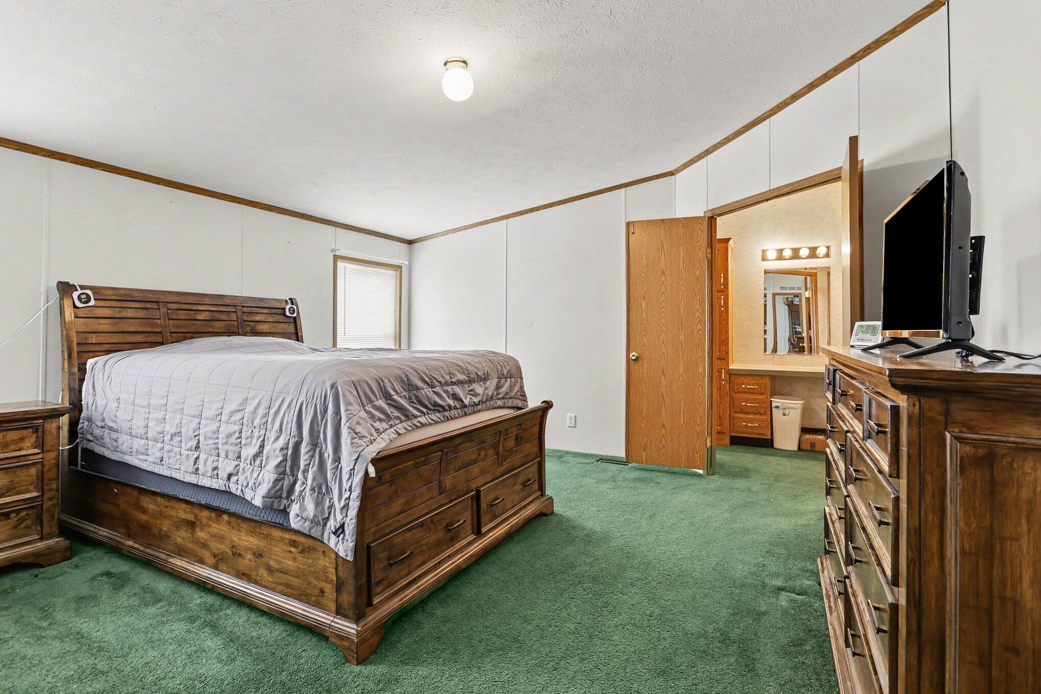 15690 Madron Lake Road Buchanan MI 49107