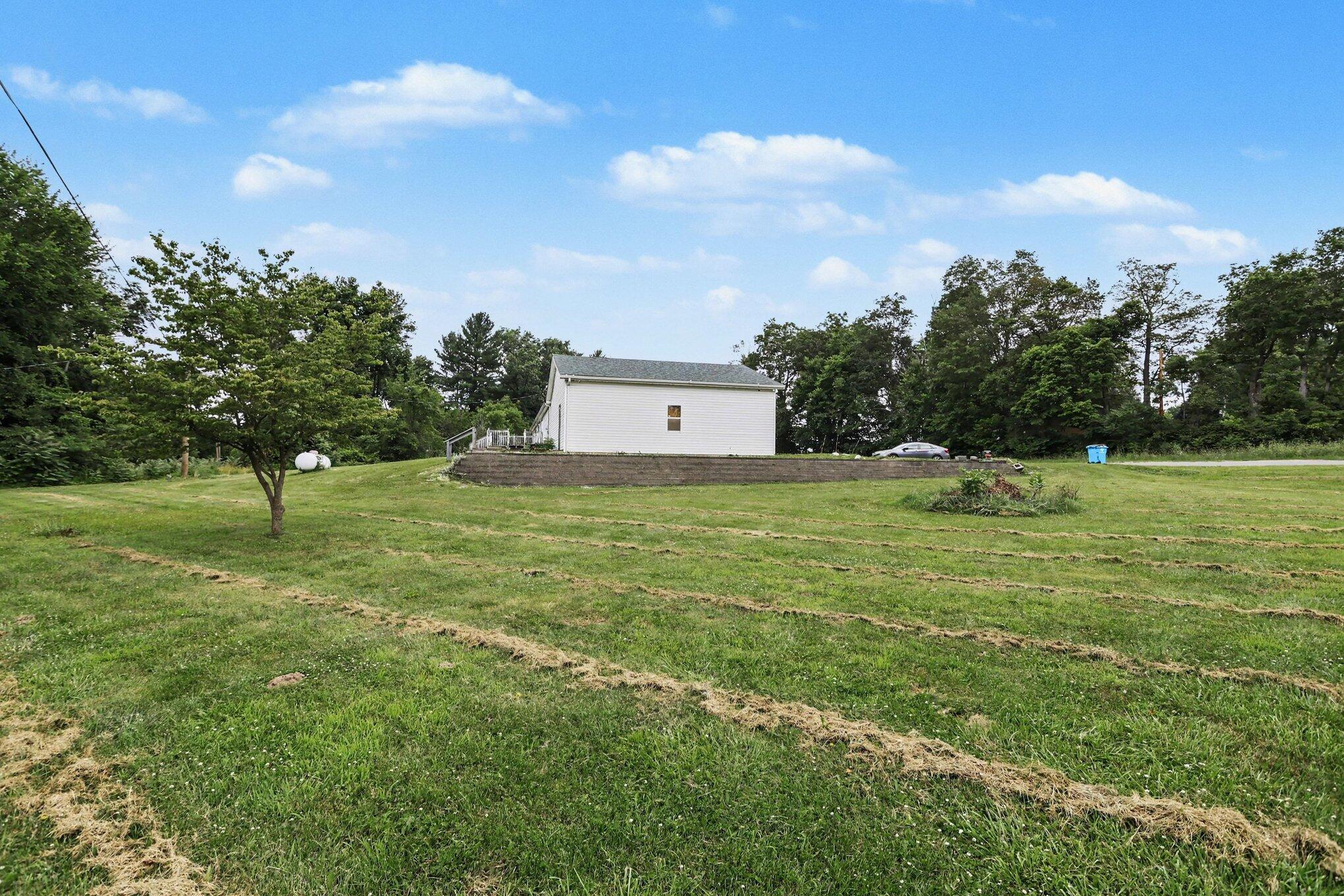 15690 Madron Lake Road Buchanan MI 49107