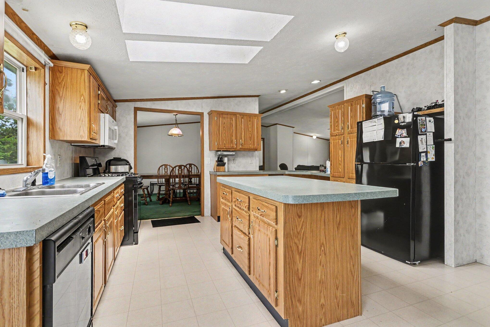 15690 Madron Lake Road Buchanan MI 49107