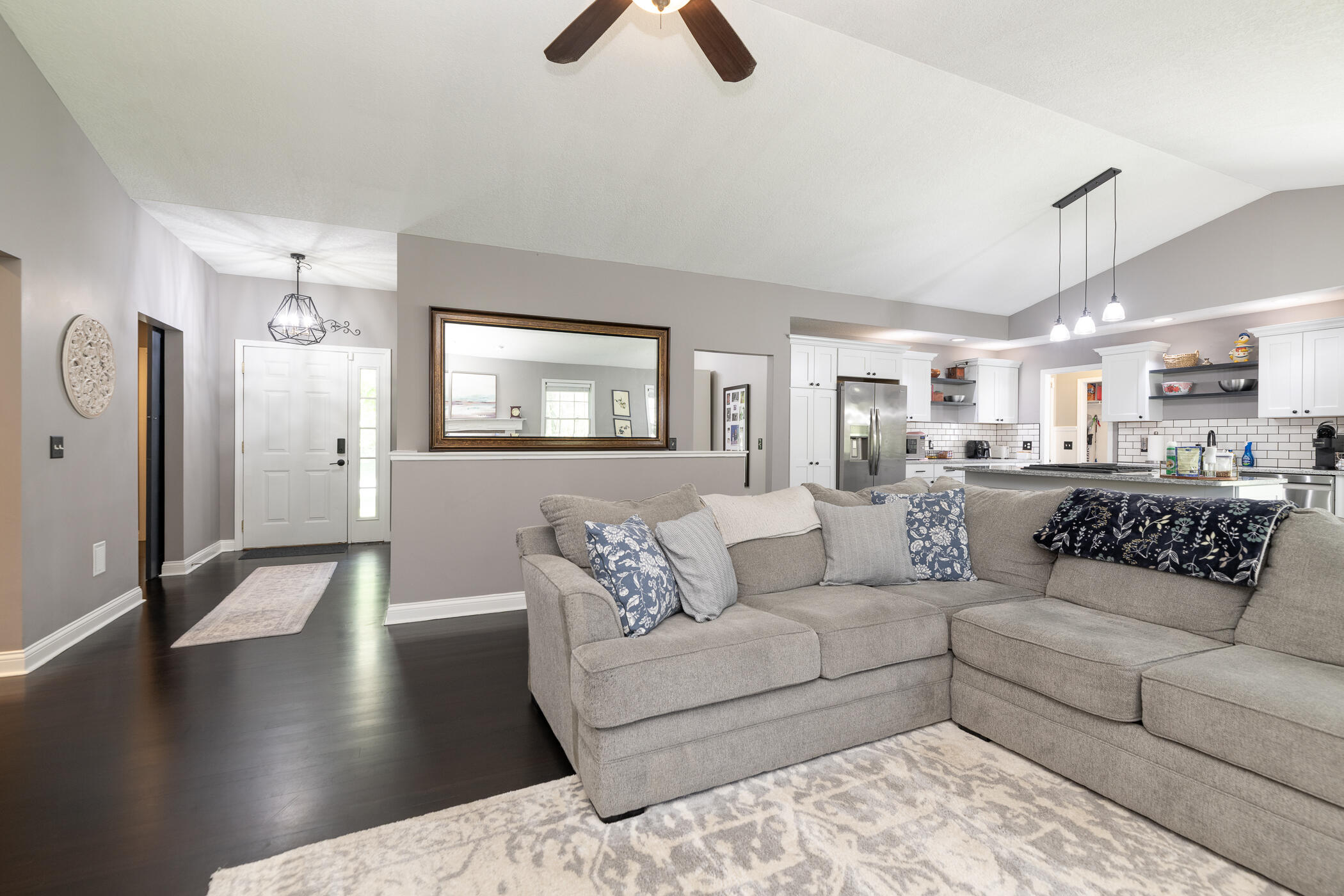 37 Summerset Drive Kalamazoo MI 49009