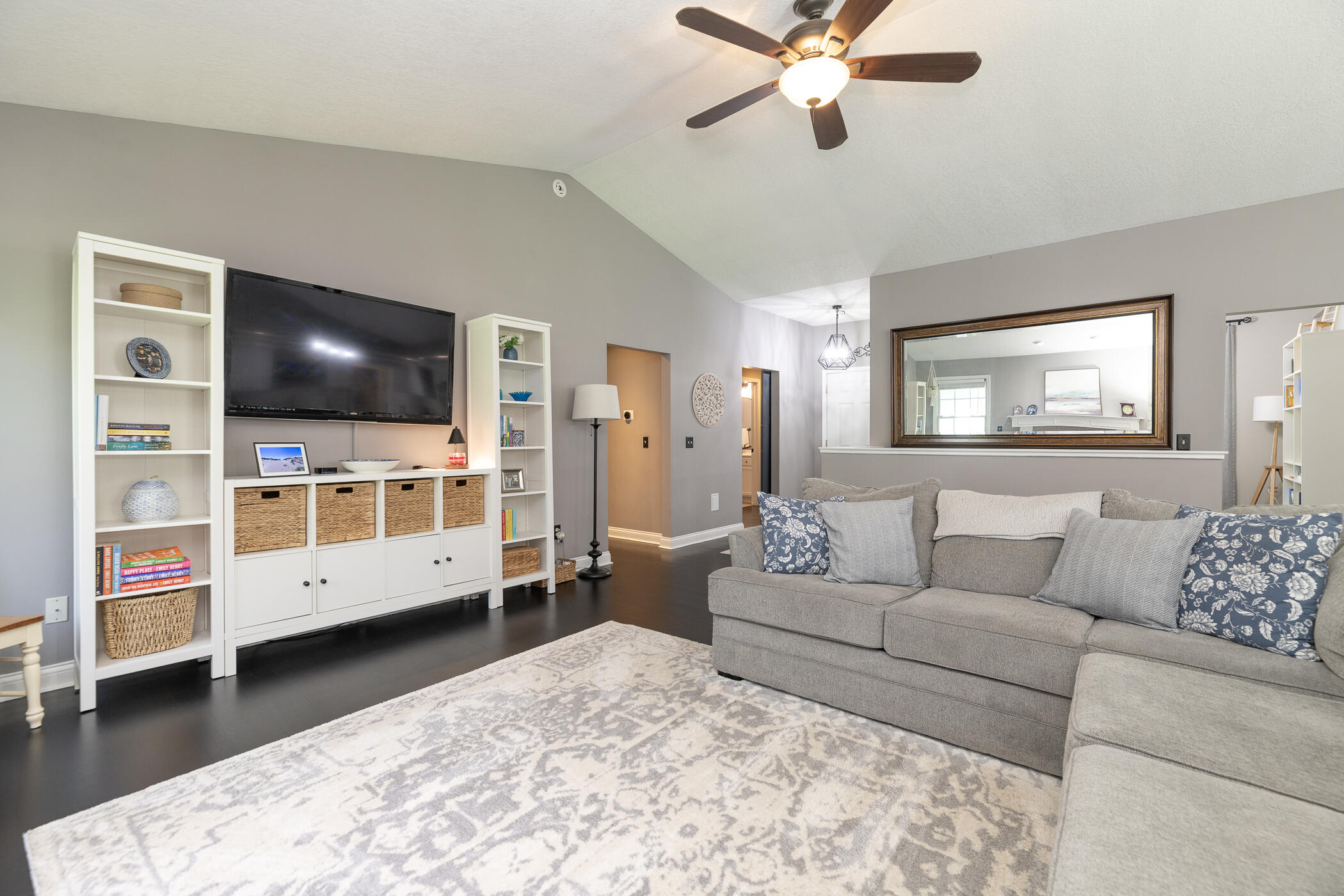 37 Summerset Drive Kalamazoo MI 49009