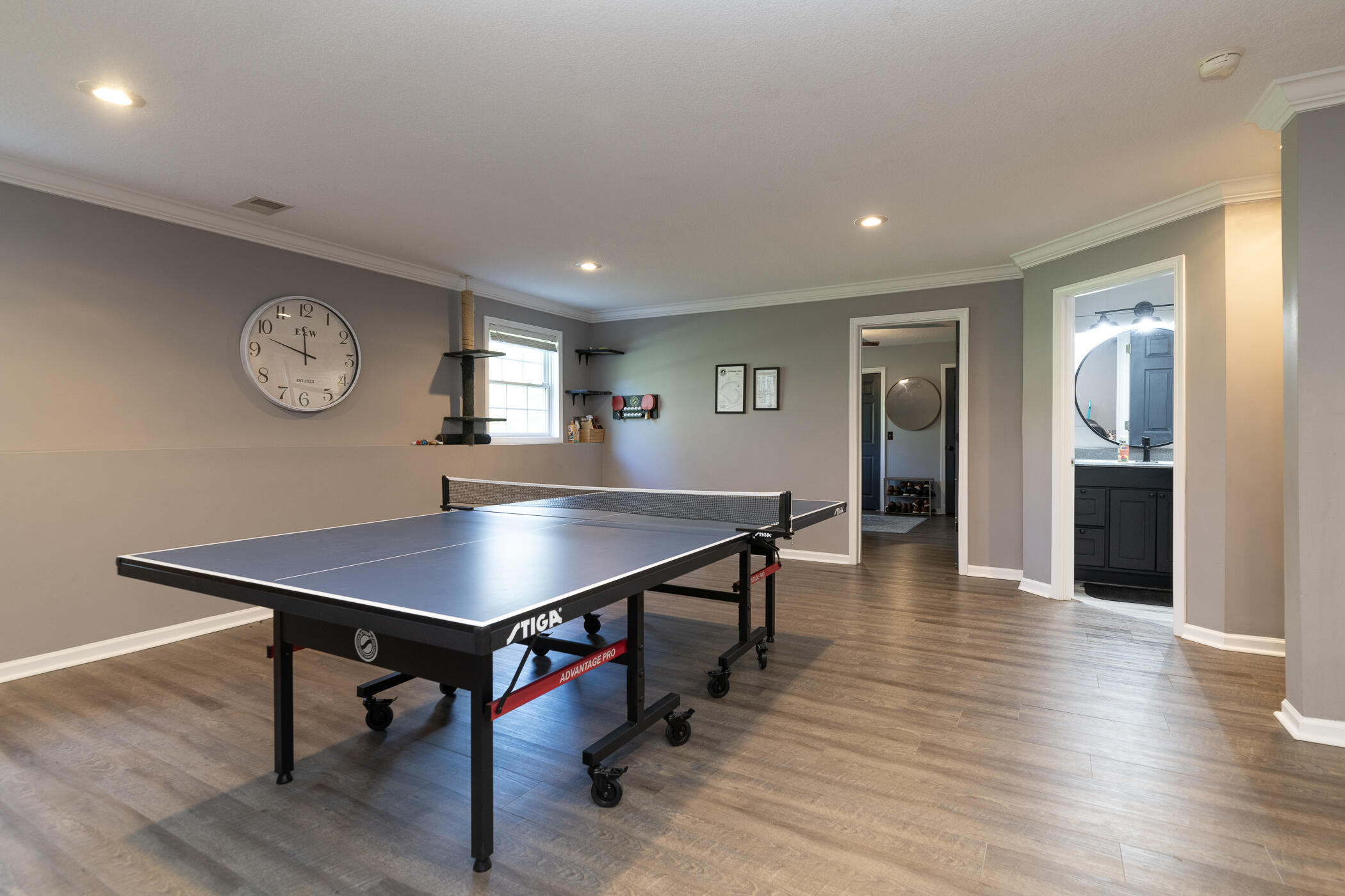 37 Summerset Drive Kalamazoo MI 49009