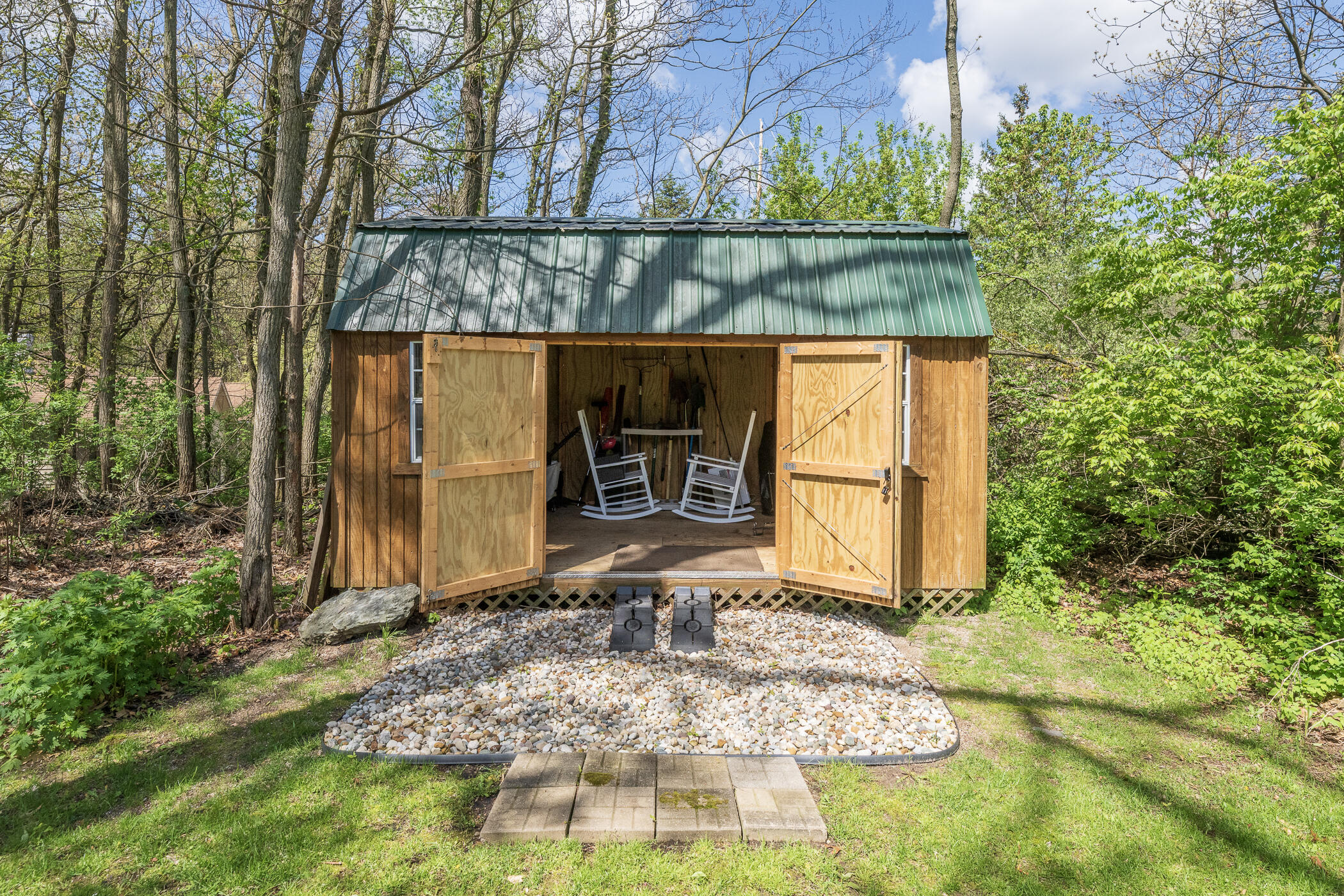 37 Summerset Drive Kalamazoo MI 49009