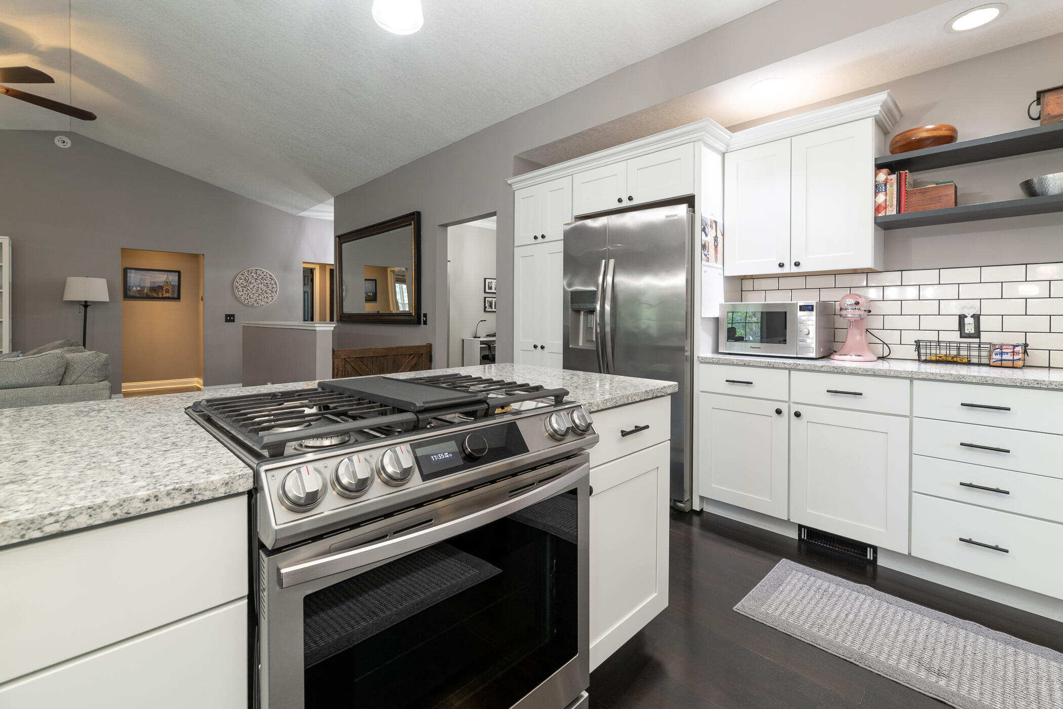 37 Summerset Drive Kalamazoo MI 49009