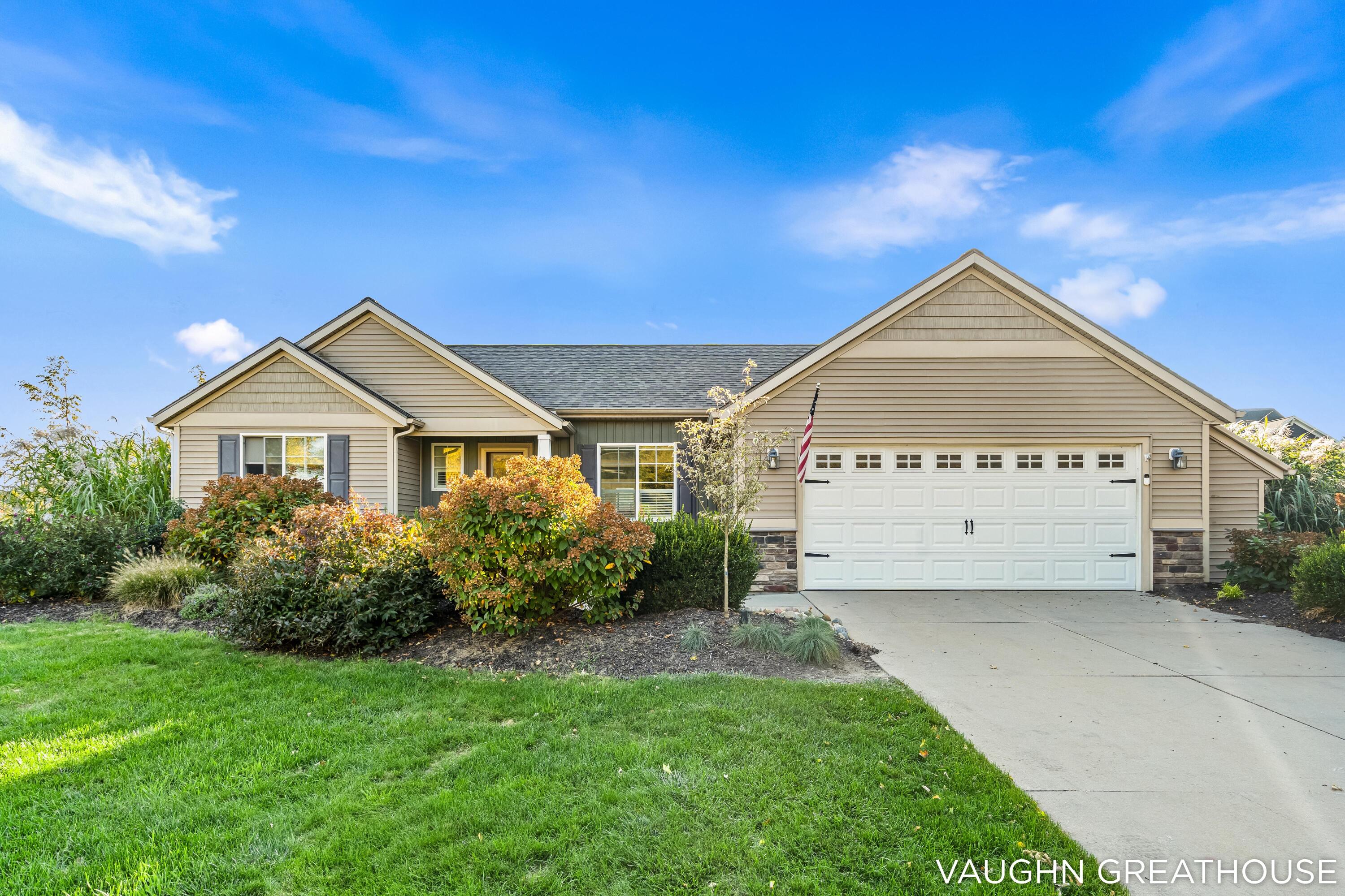 3383 Charlevoix Drive SE Grand Rapids MI 49546