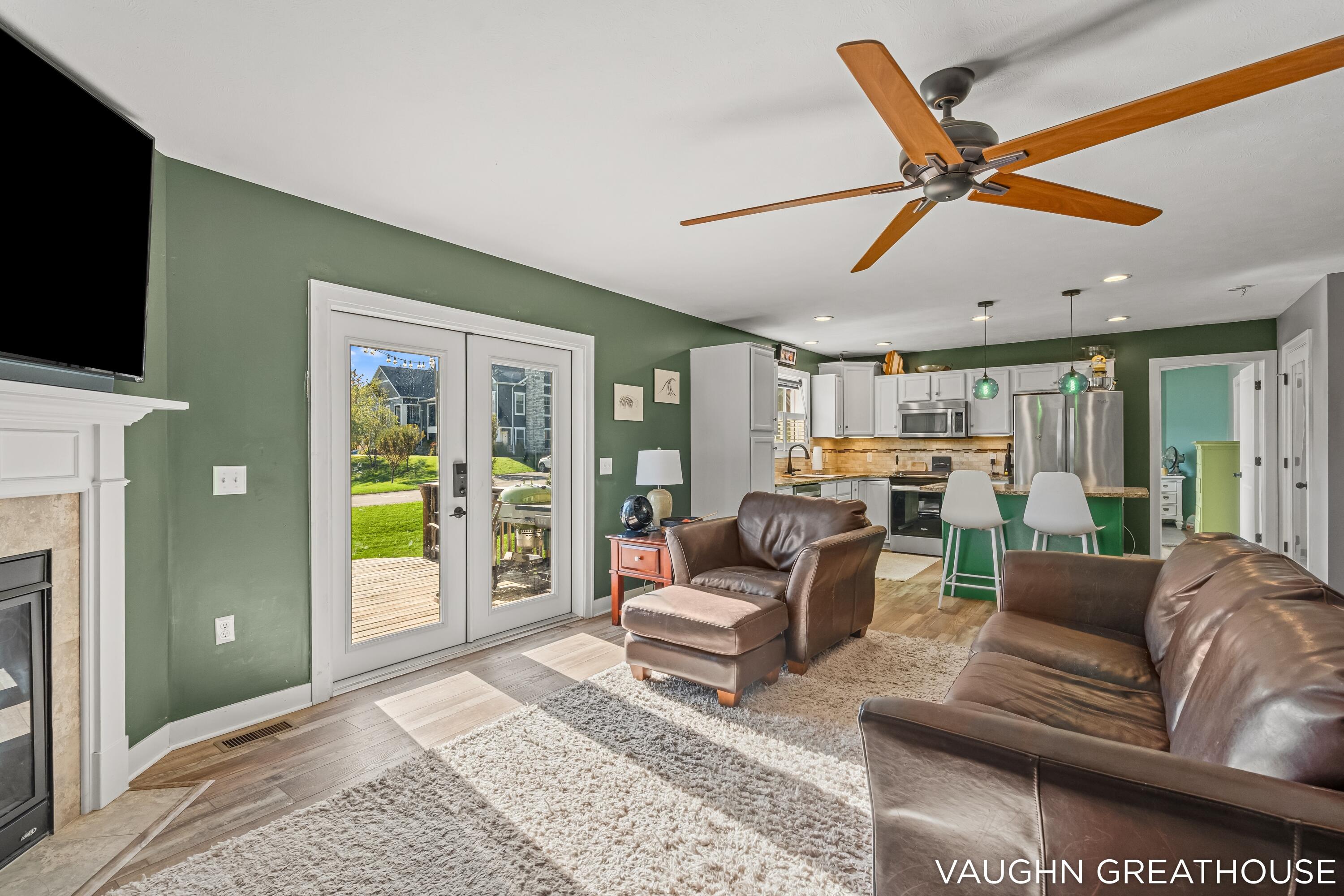3383 Charlevoix Drive SE Grand Rapids MI 49546