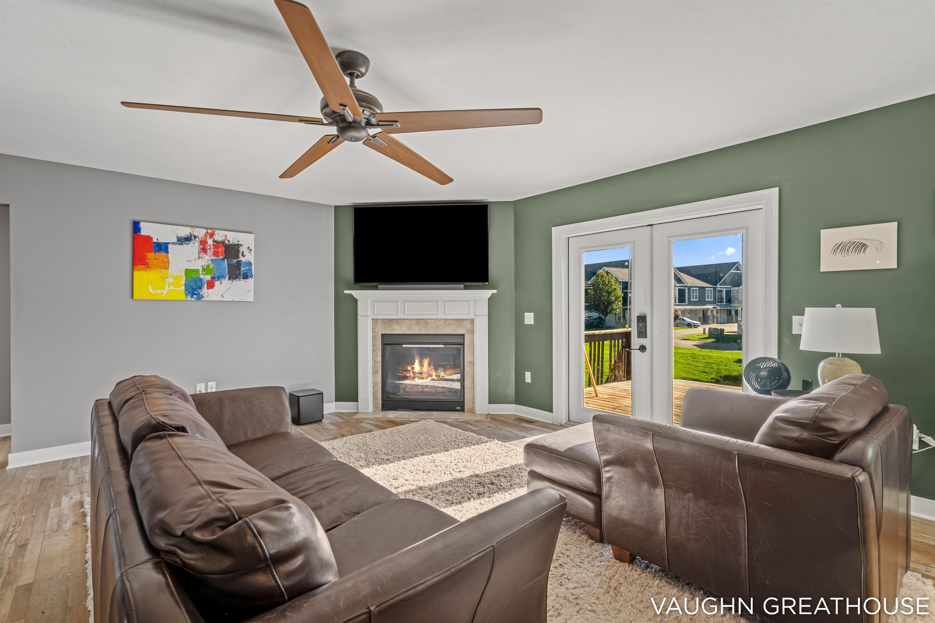 3383 Charlevoix Drive SE Grand Rapids MI 49546