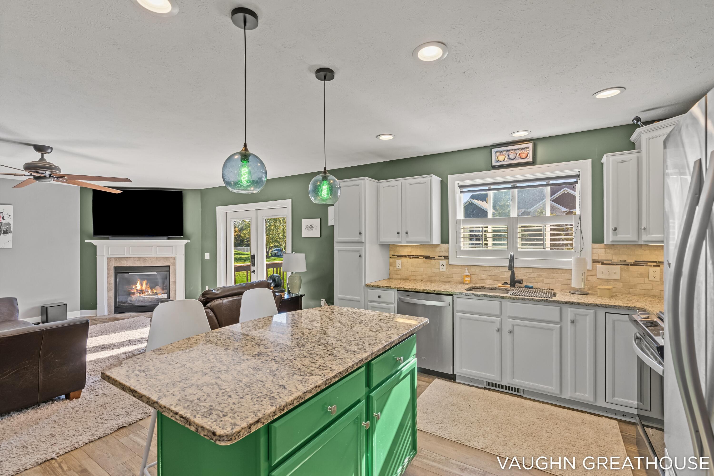 3383 Charlevoix Drive SE Grand Rapids MI 49546