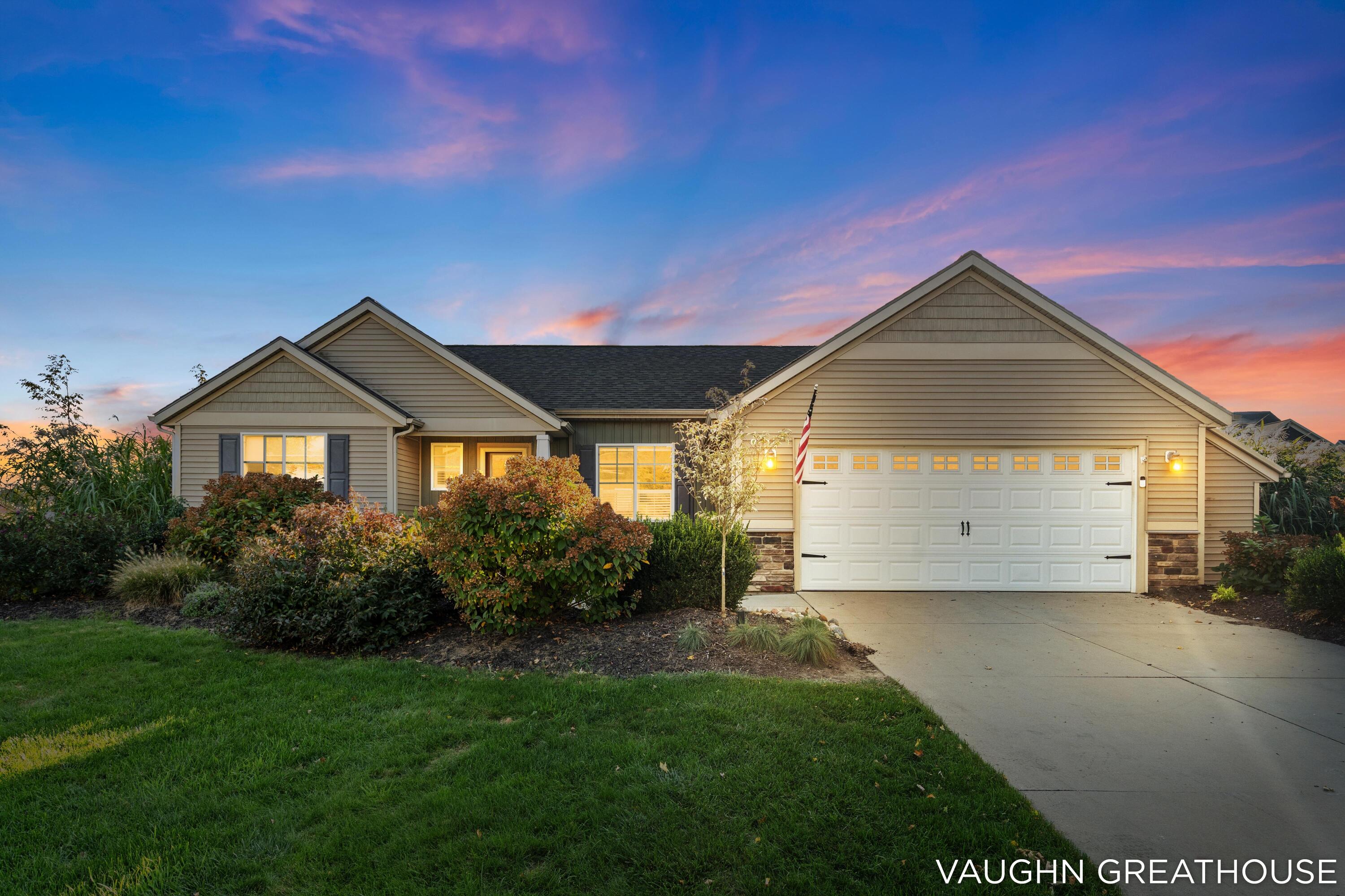 3383 Charlevoix Drive SE Grand Rapids MI 49546